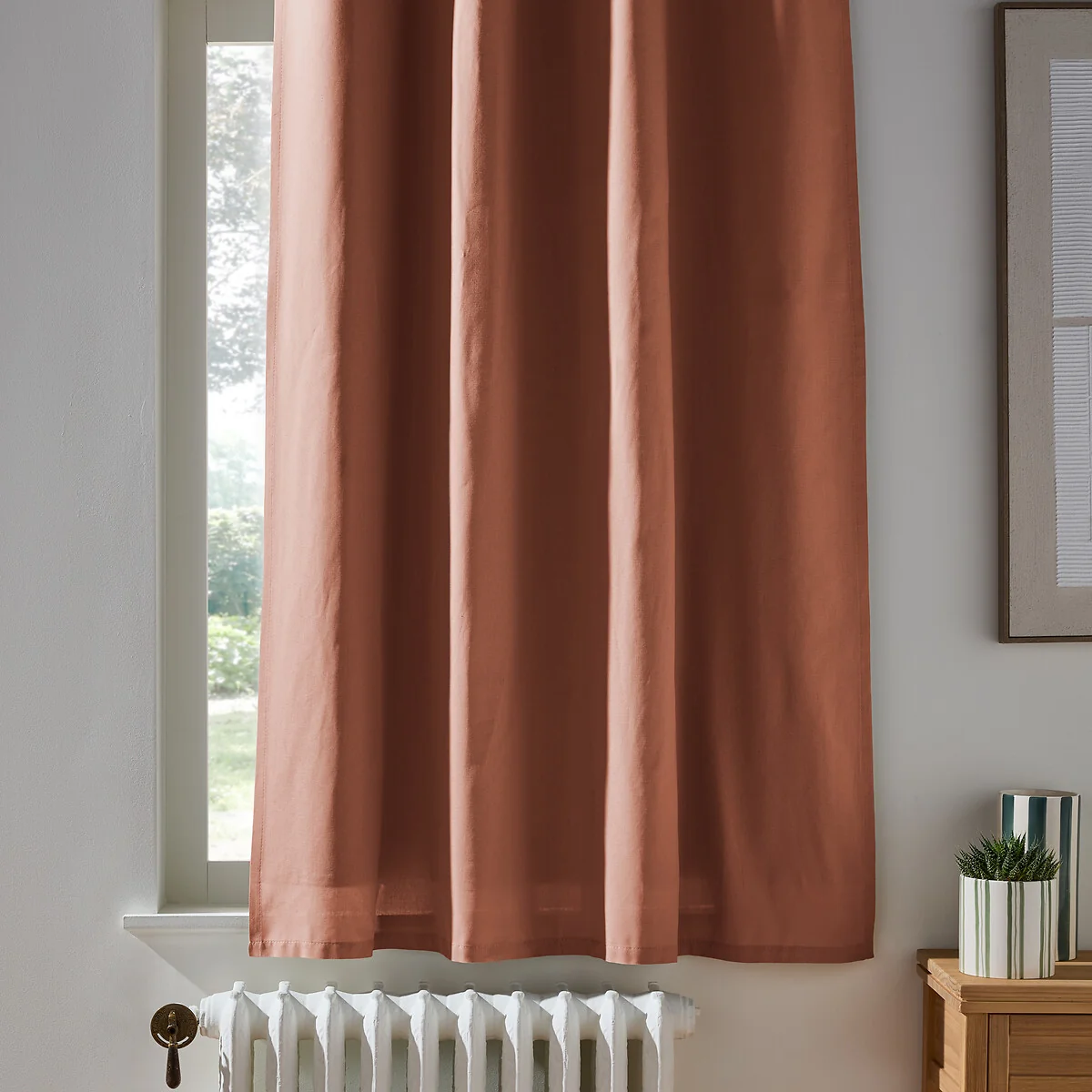 Scenario Blackout Radiator Curtain in Cotton with Eyelets – image 1