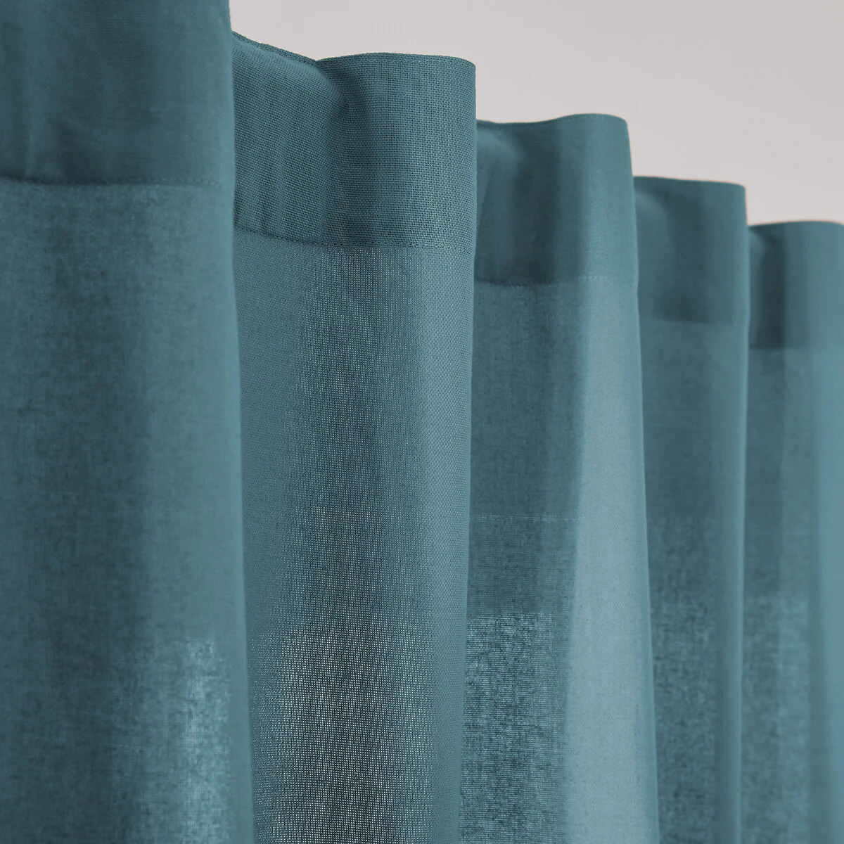 Scenario Single Cotton Curtain with Concealed Tabs – image 6