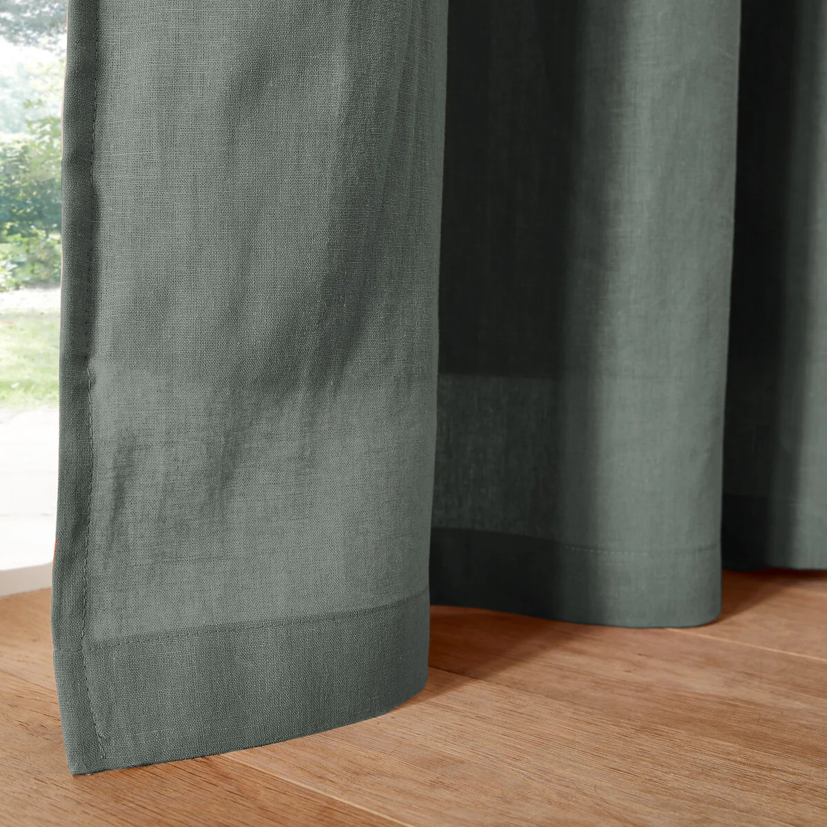 Onega Washed Linen Single Lined Blackout Curtain with Eyelets – image 4