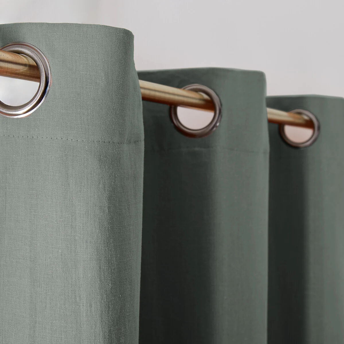 Onega Washed Linen Single Lined Blackout Curtain with Eyelets – image 6