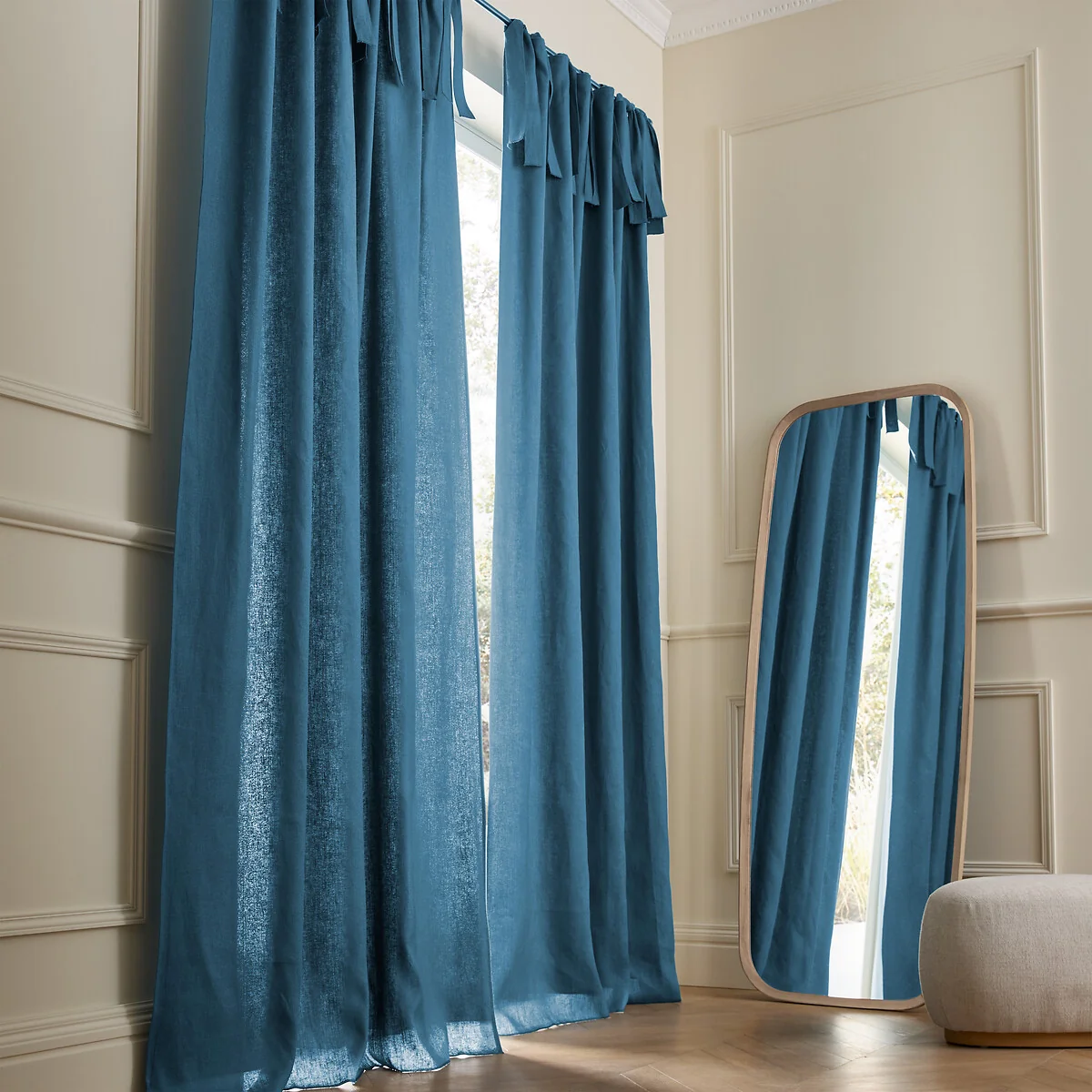 Colin Linen Lined Curtain with Ties – image 2
