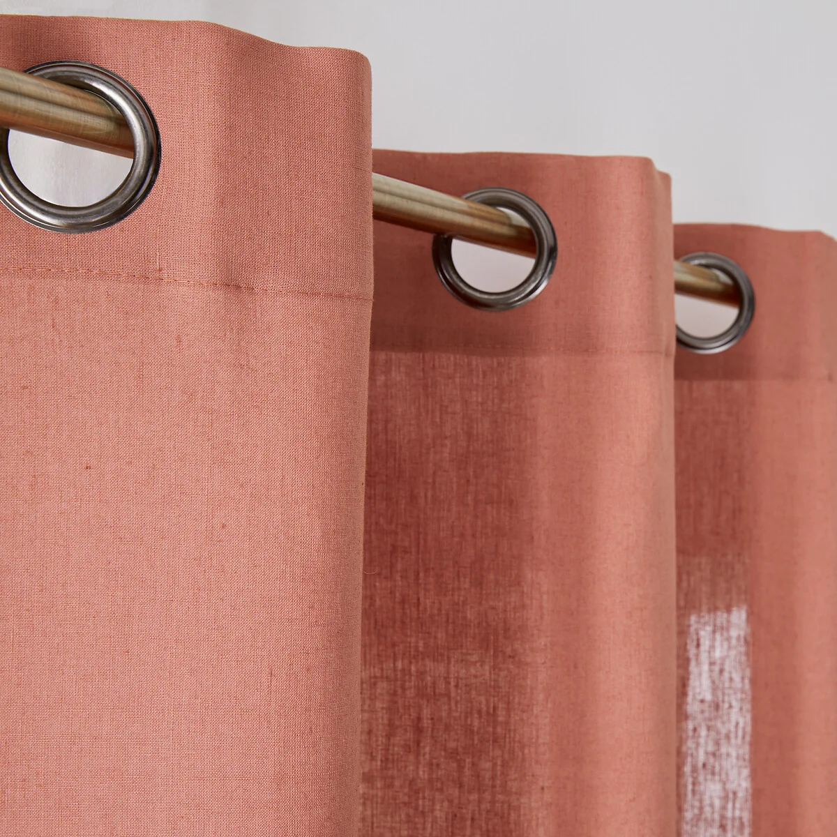Onega 100% Washed Linen Radiator Curtain with Eyelets – image 4