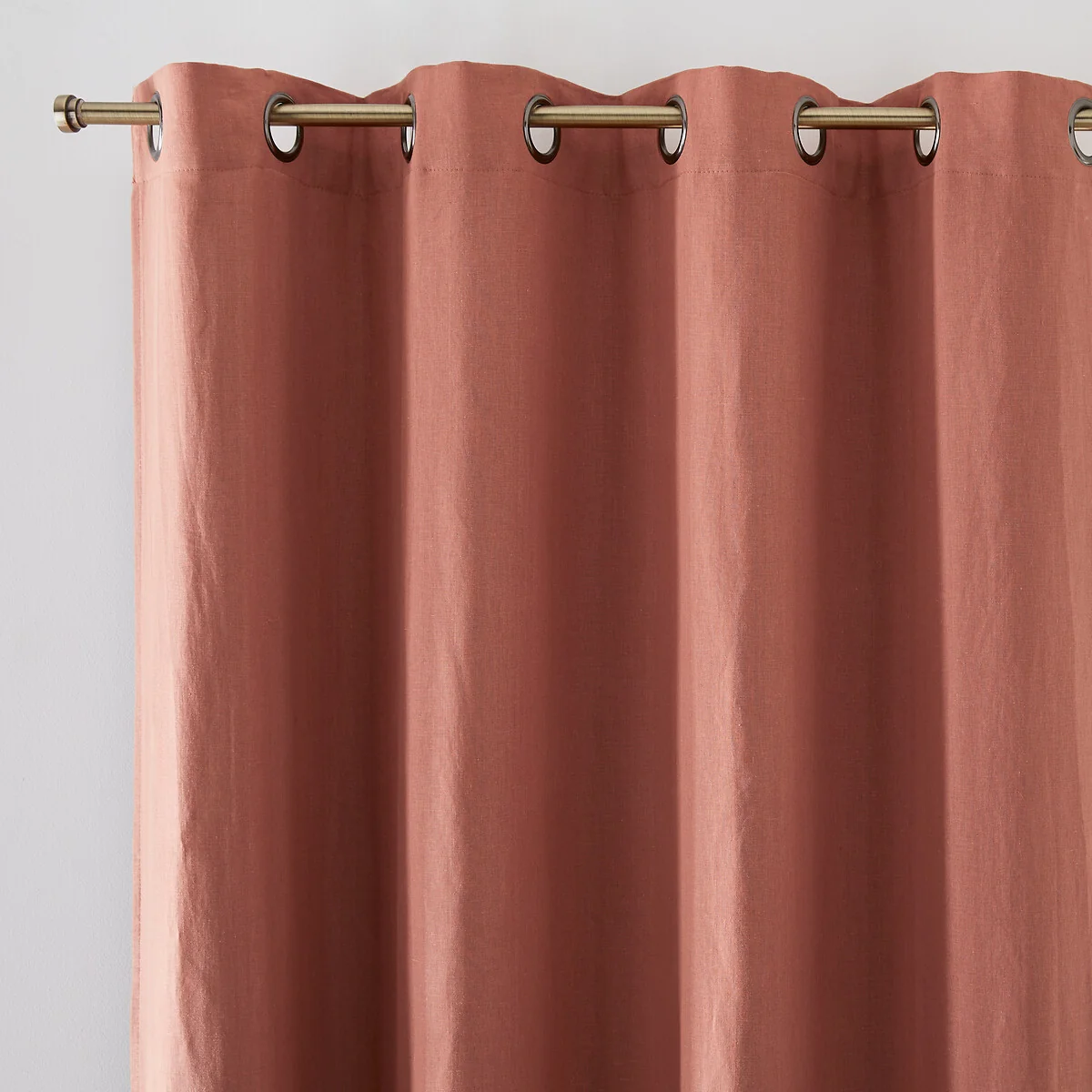 Onega Washed Linen Single Lined Blackout Curtain with Eyelets – image 2