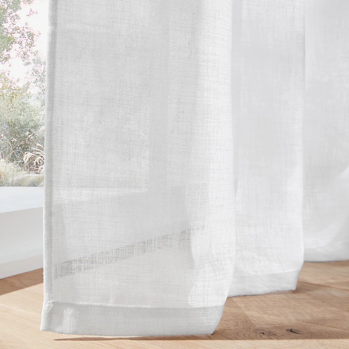 Nyong Wide Width Eyelet Curtain – image 3