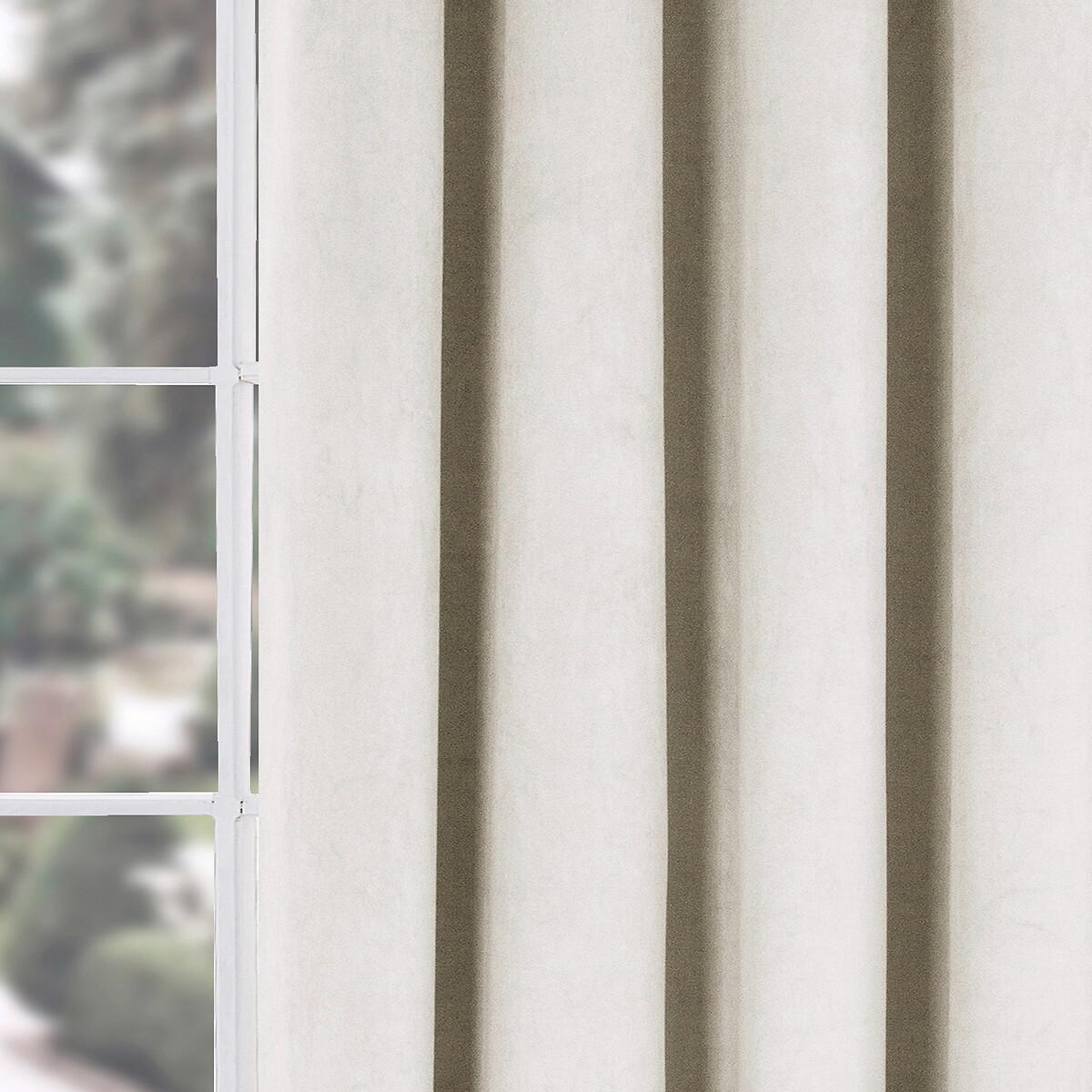 Thermal Velour Eyelet Curtains – image 2