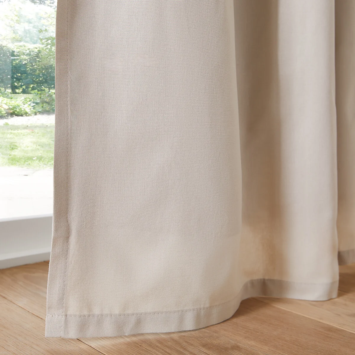 Scenario Cotton Blackout Curtain with Eyelets – image 3