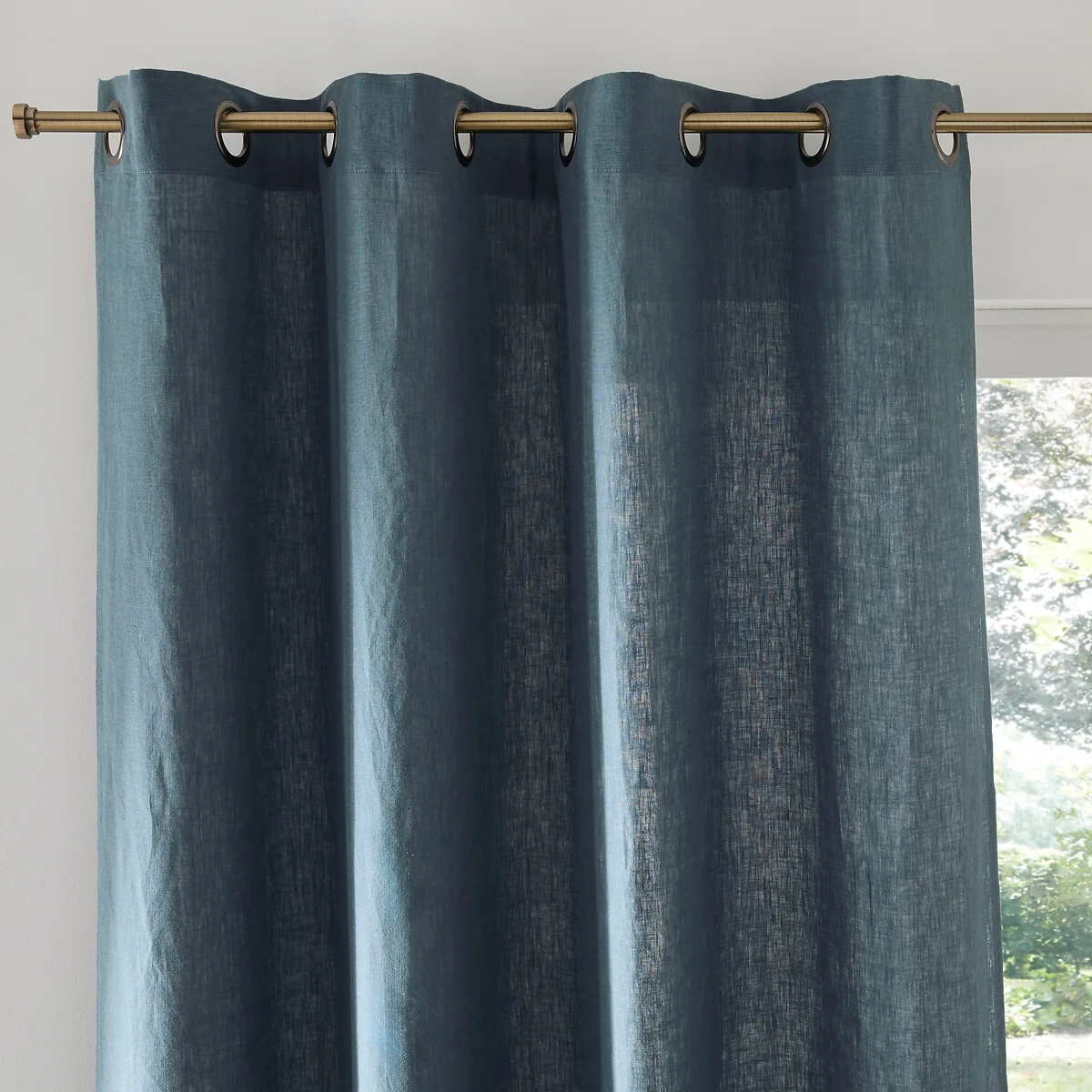 Onega Washed Linen Single Curtain with Eyelets – image 2