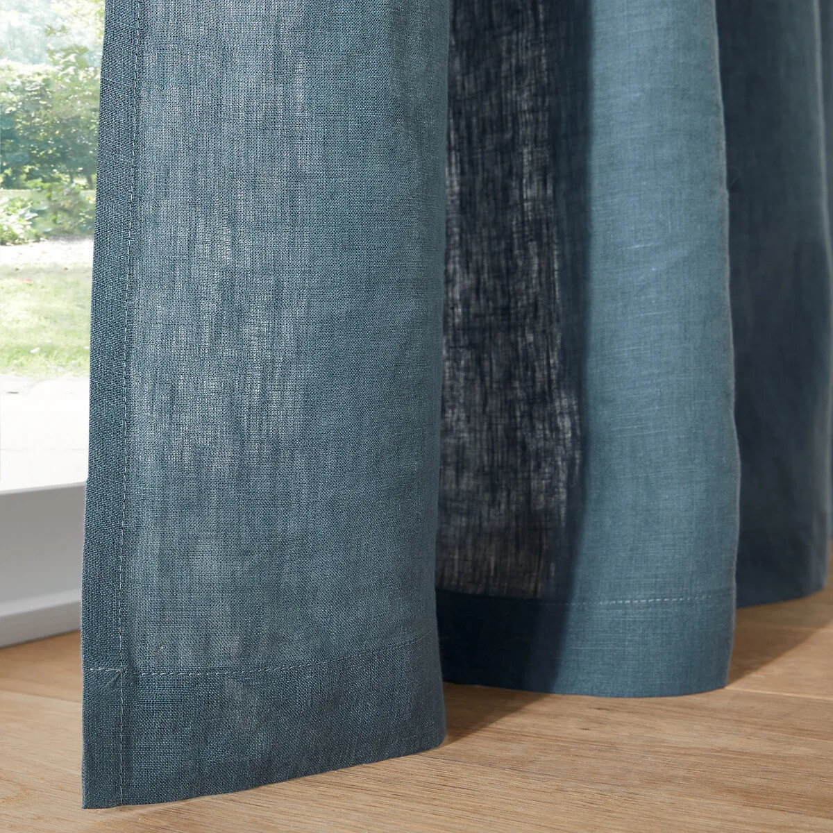 Onega Washed Linen Single Curtain with Eyelets – image 4
