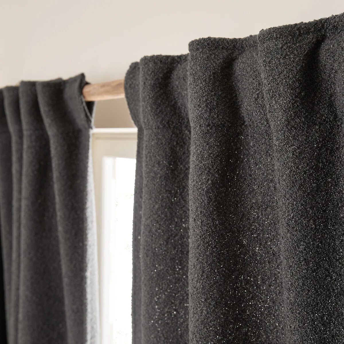 Belvini Curtain in Fleece with Hidden Tabs – image 4
