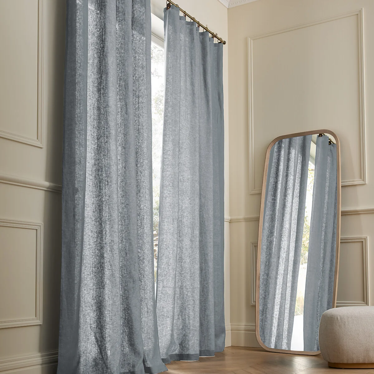 Private Washed Linen Curtain with Loops – image 1