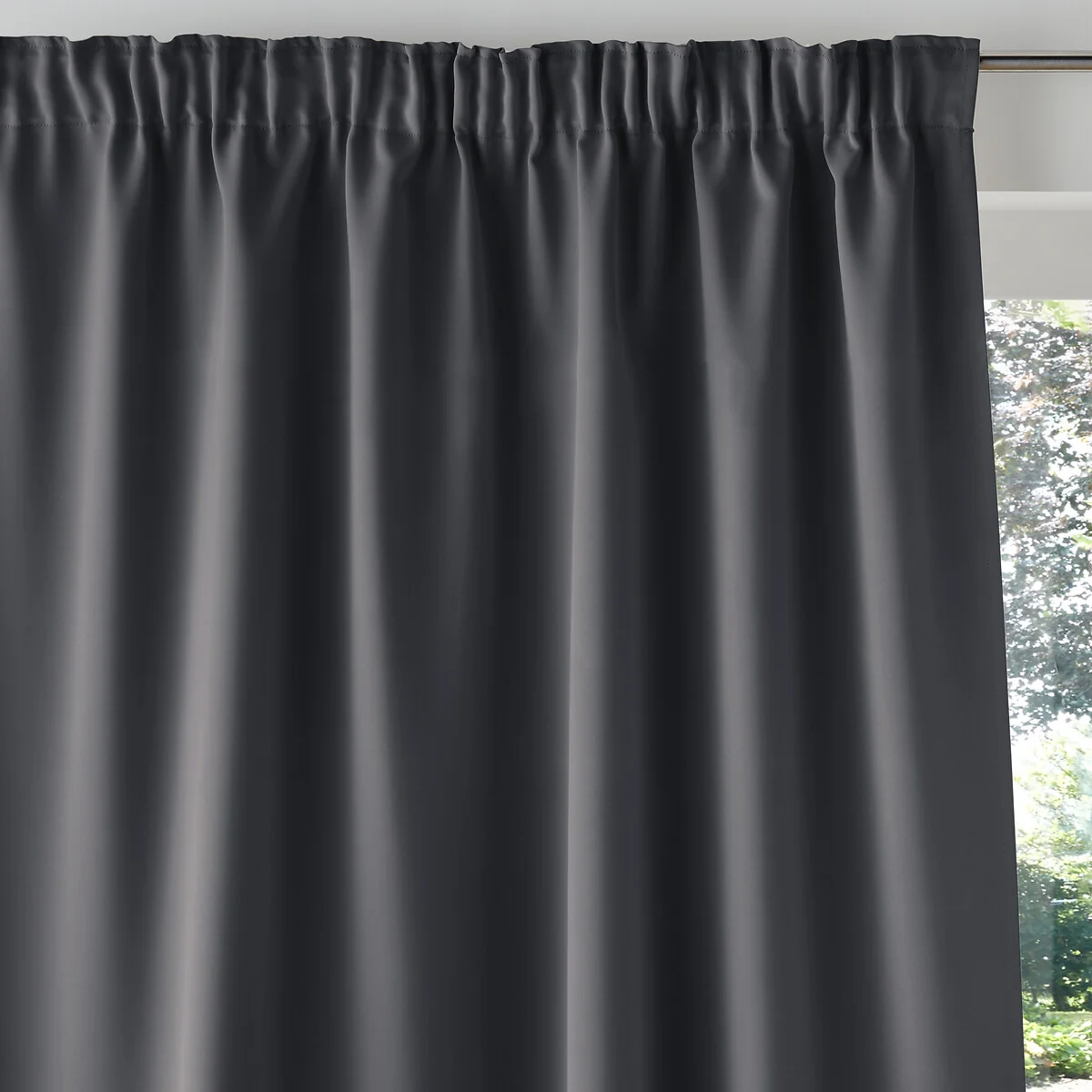Voda Double-Sided Blackout Curtain – image 2