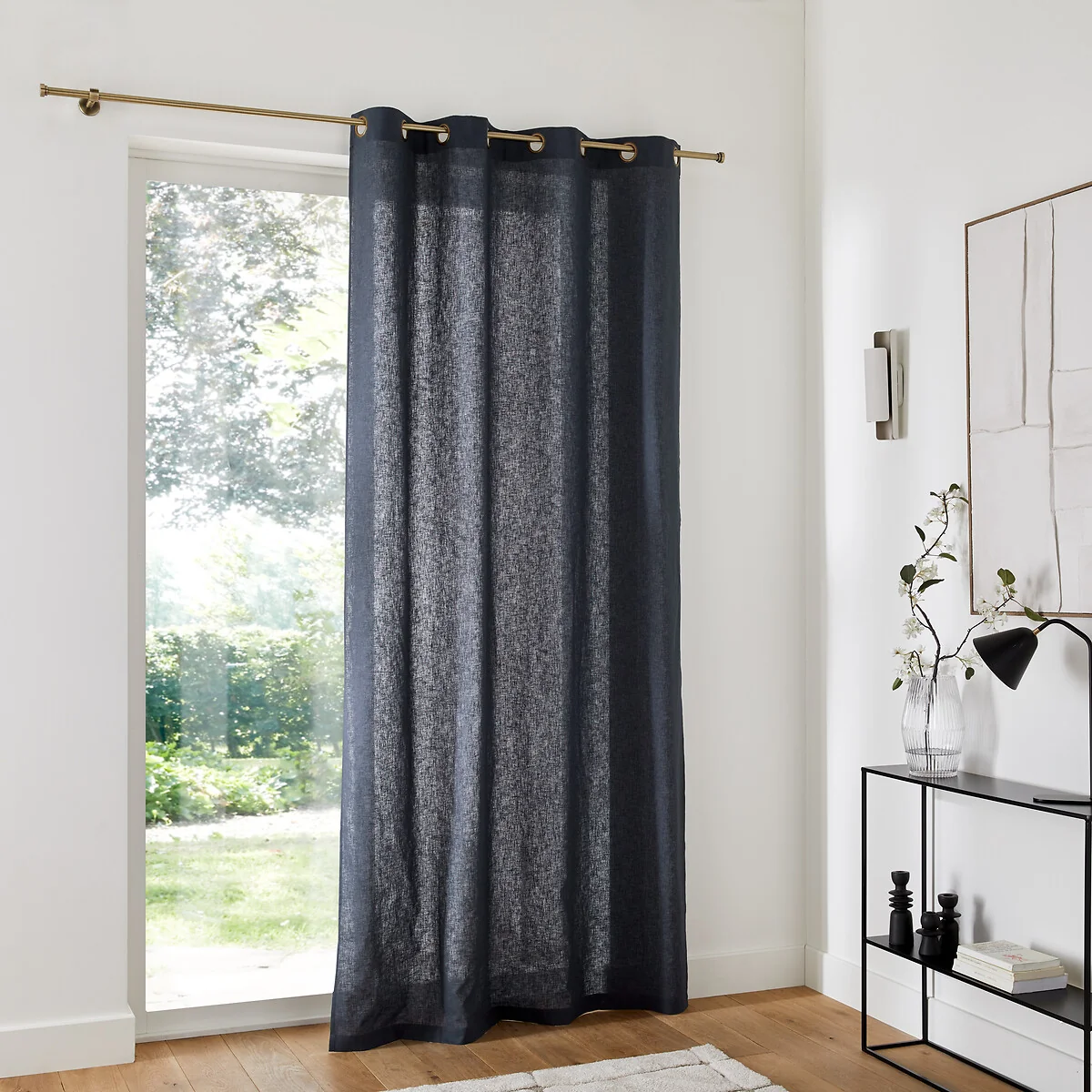 Lincot Metal Eyelet Curtain – image 2