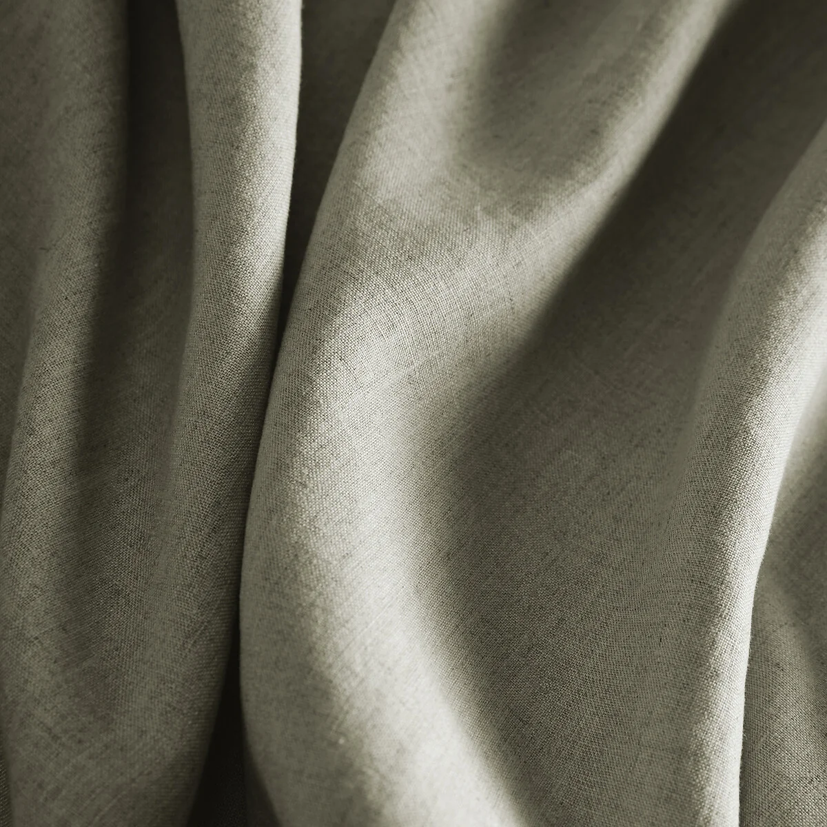 Private Lined Pre-Washed Linen Curtain with Eyelets – image 3