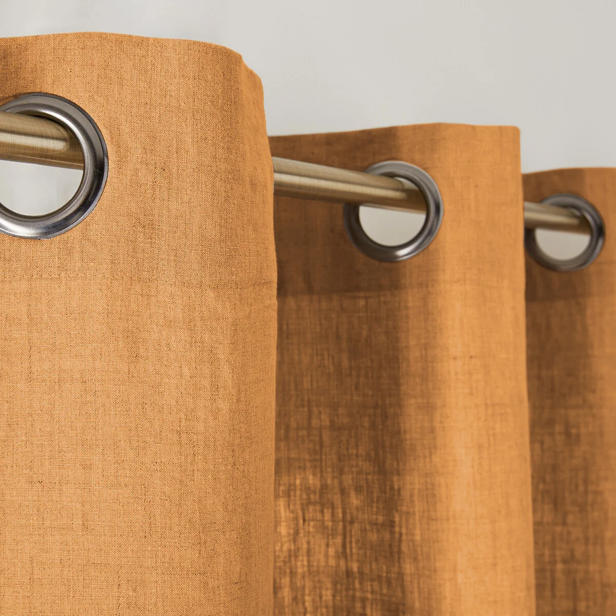 Onega Washed Linen Single Curtain with Eyelets – image 6