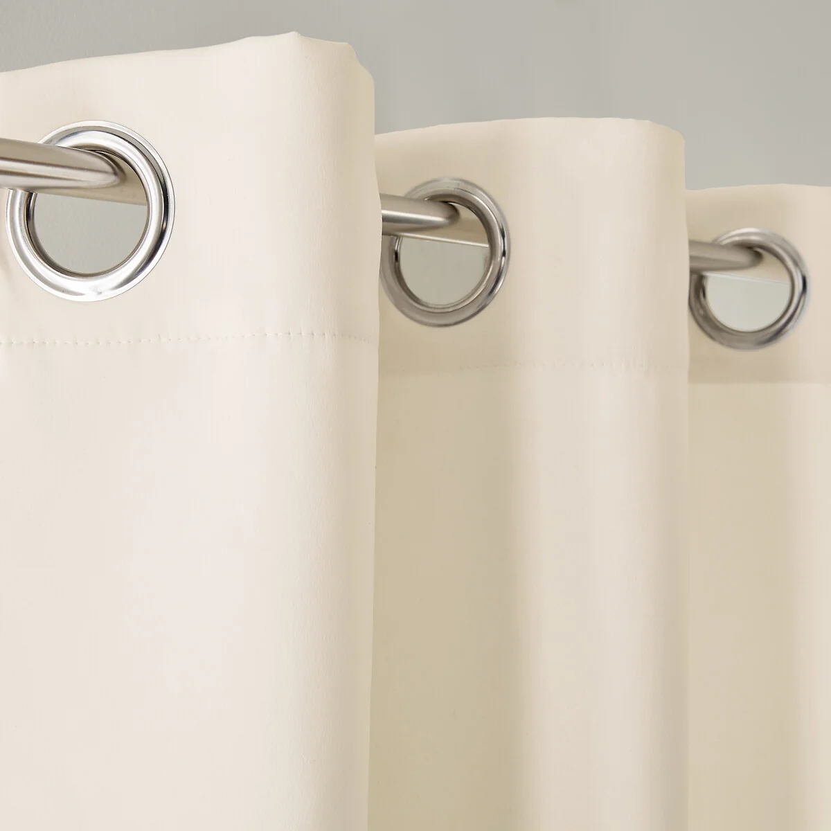 Voda Double-Sided Blackout Curtain with Eyelets – image 8