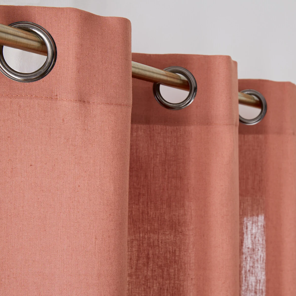 Onega Washed Linen Single Curtain with Eyelets – image 6