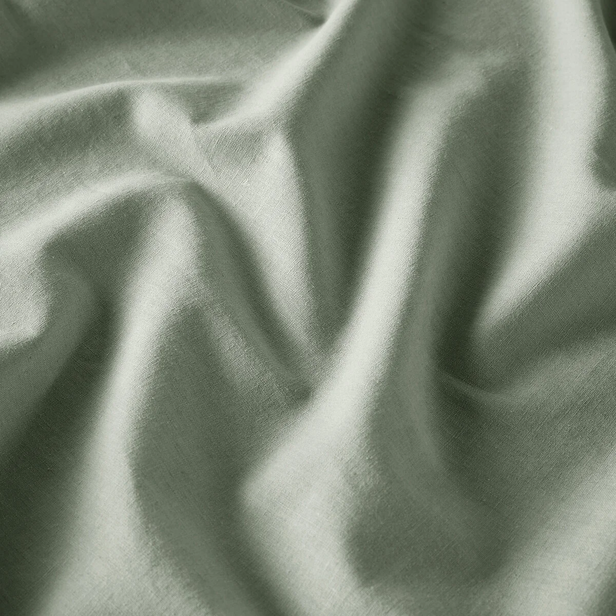 Lincot Metal Eyelet Curtain – image 4