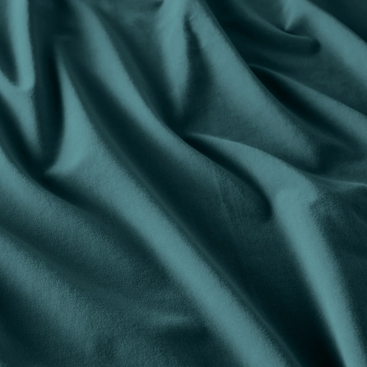 Velvet Eyelet Curtain – image 4