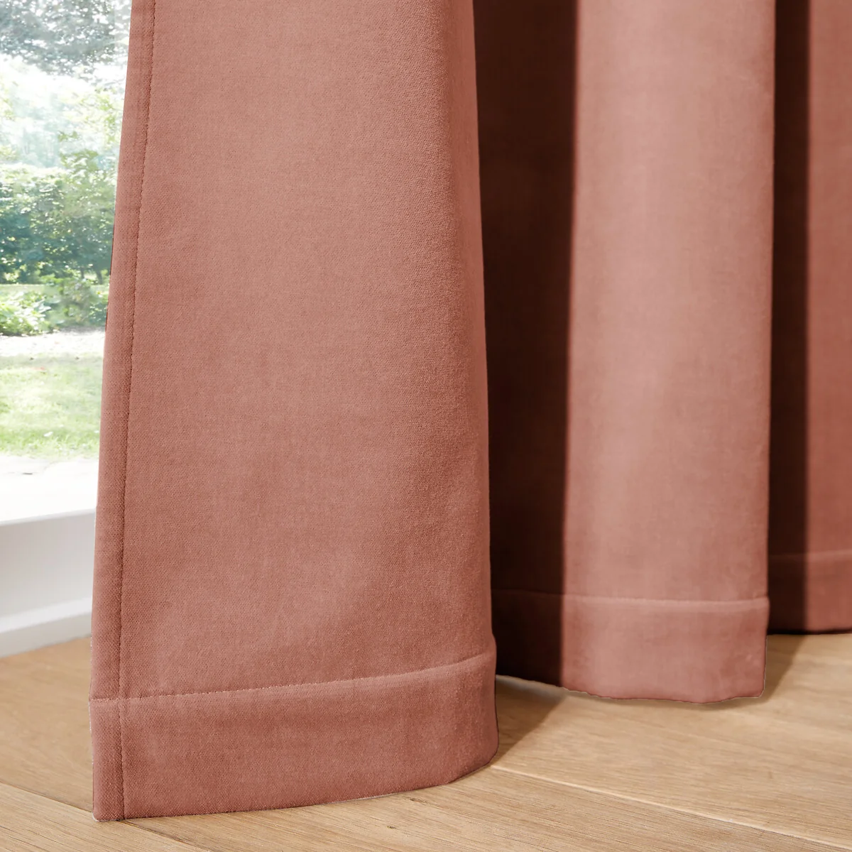 Velvet 100% Cotton Thermal Curtain with Hidden Tabs – image 4