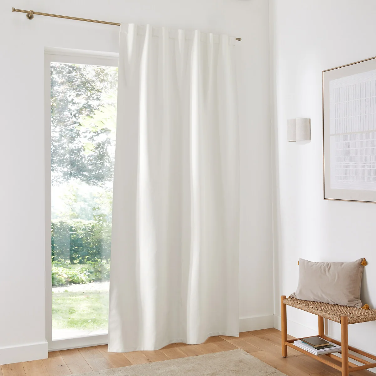Select Hidden Tab Blackout Curtain – image 3