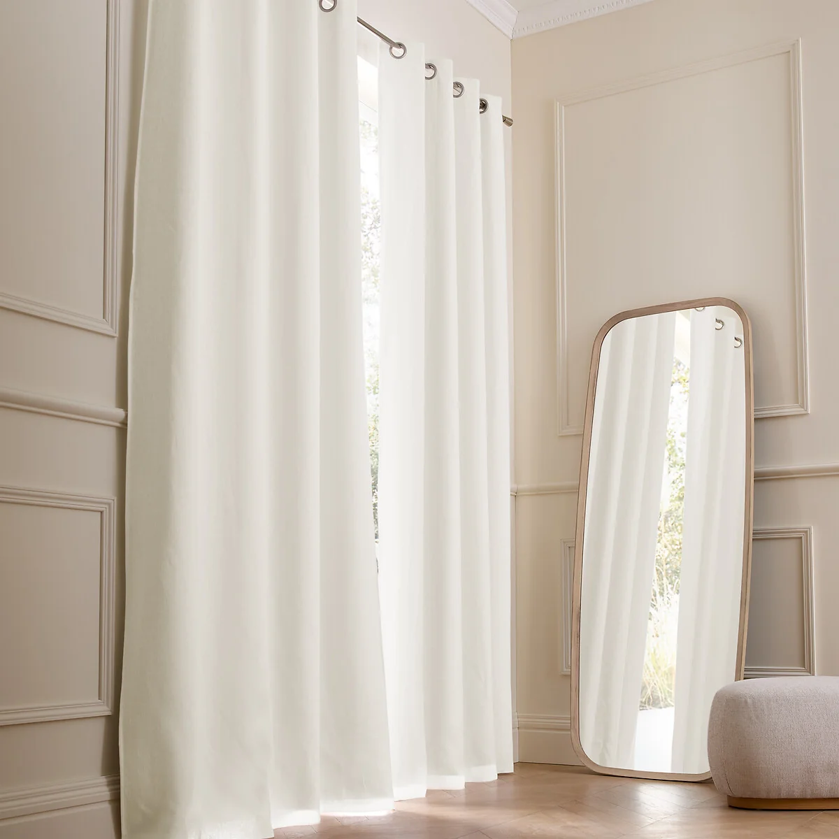 Colin Pure Linen Blackout Curtain with Eyelets – image 2