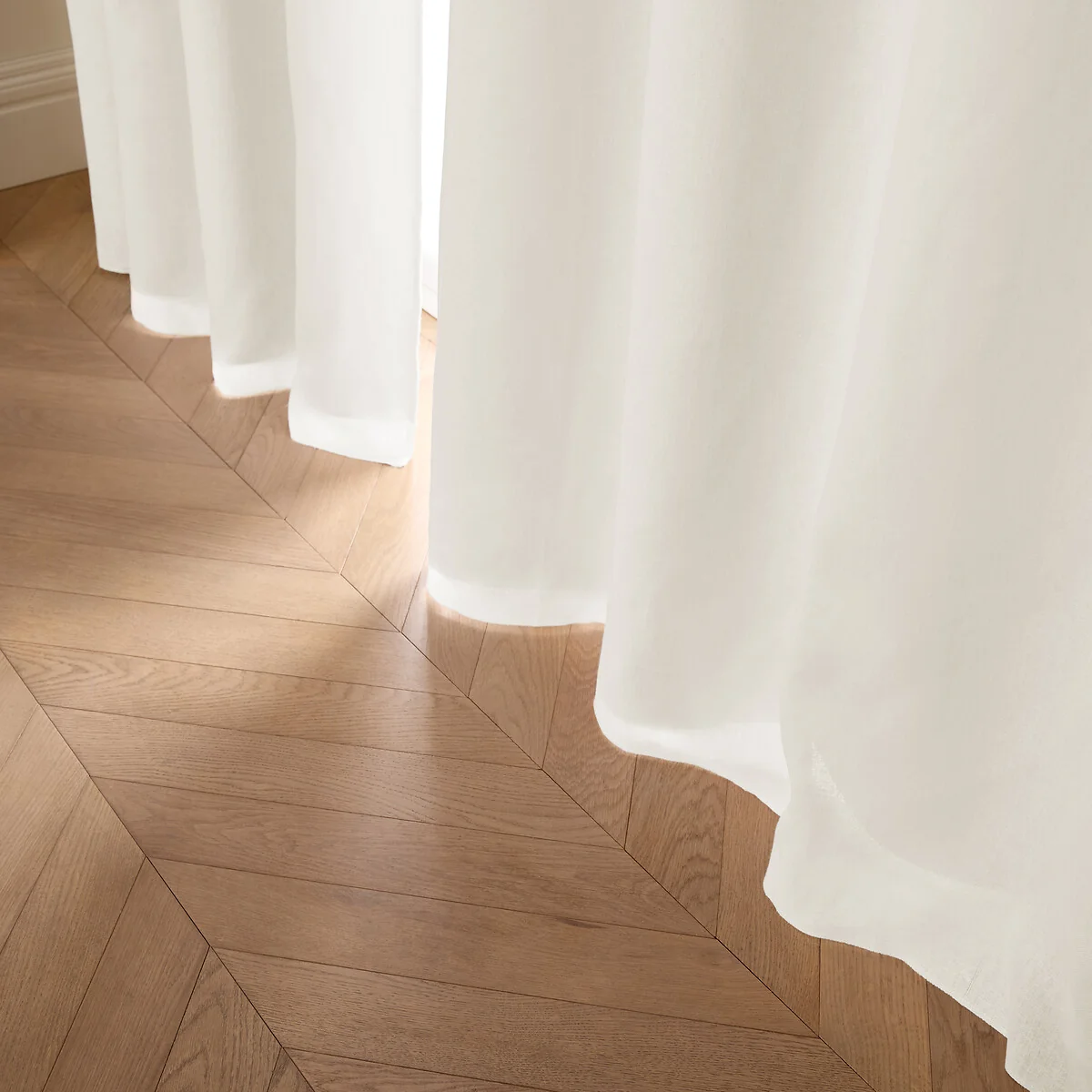 Colin Pure Linen Blackout Curtain with Eyelets – image 4