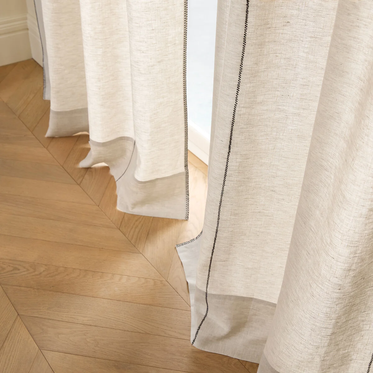 Tojos 100% Washed Linen Hidden Tab Curtain – image 3