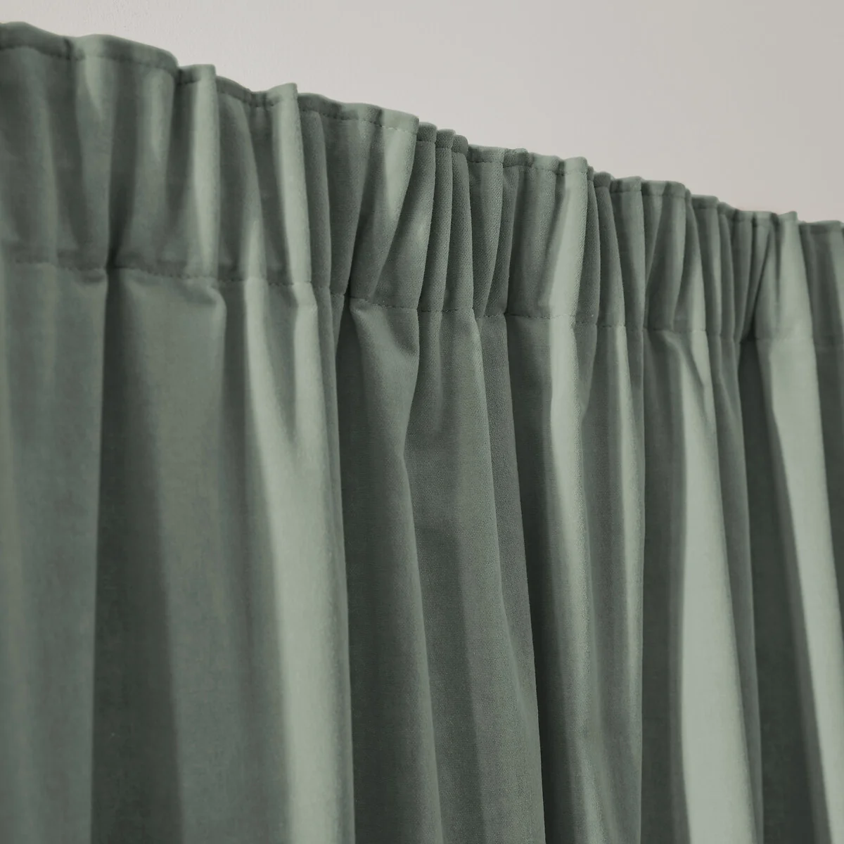 Velvet Gathered Braid Velvet Curtain – image 6