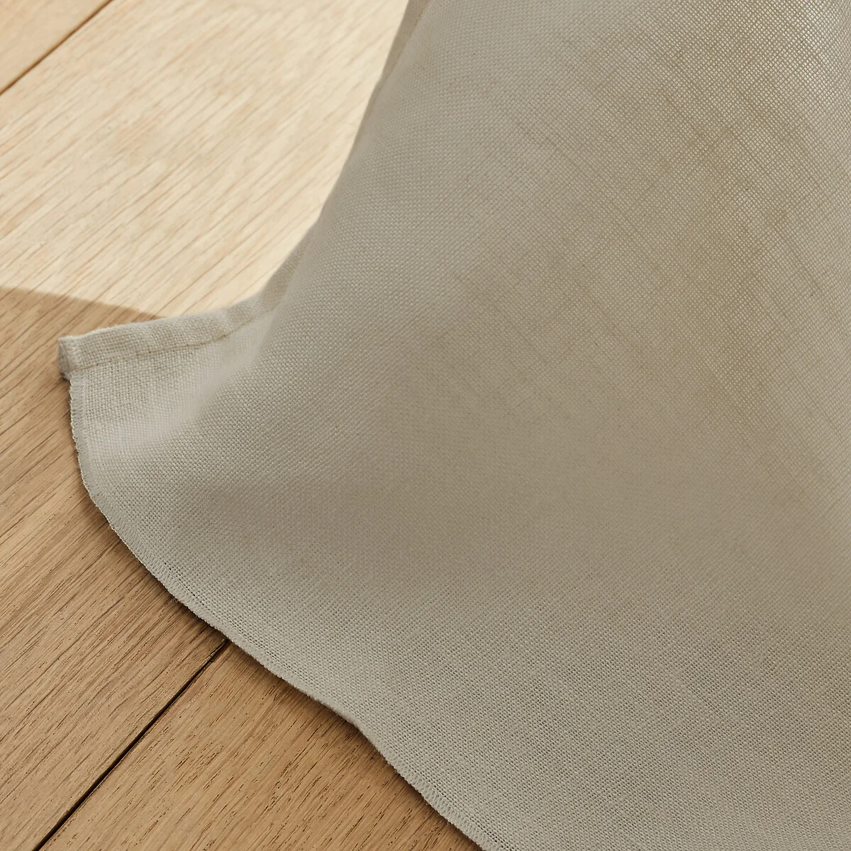 Colin Lined Linen Curtain – image 3