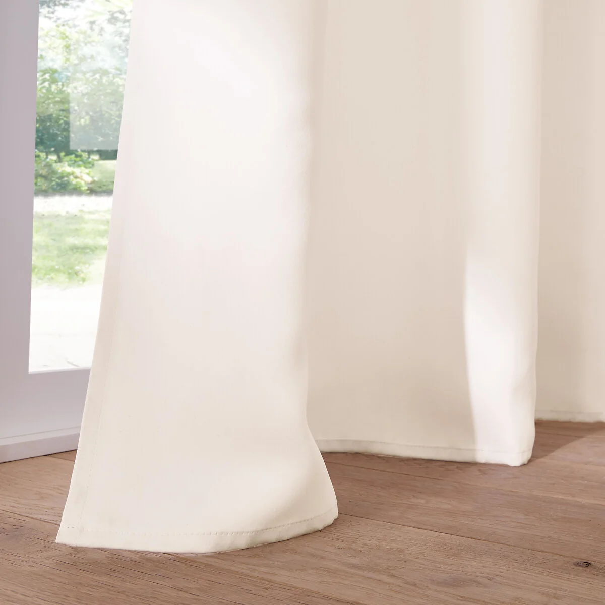 Voda Double-Sided Blackout Curtain – image 4