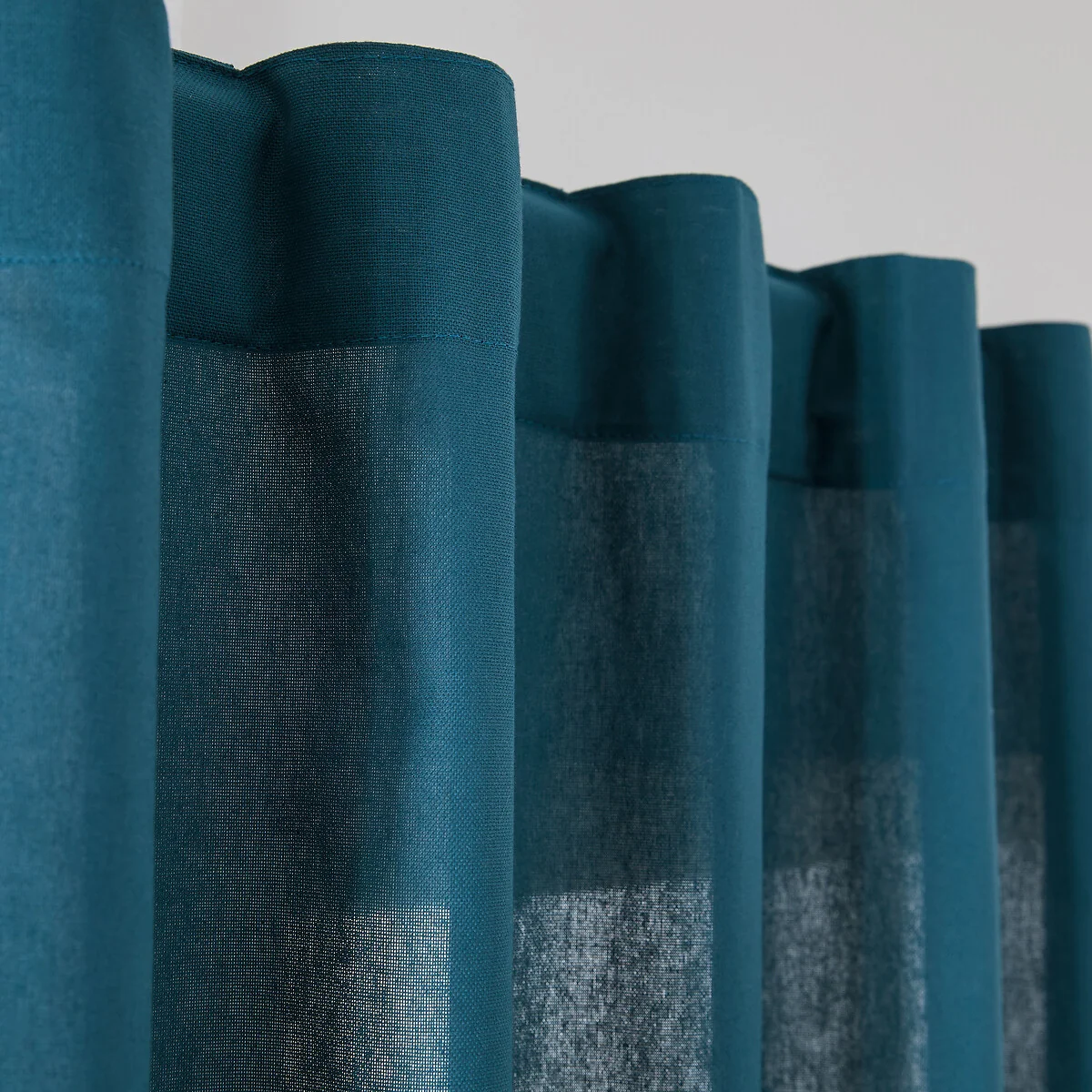 Scenario Single Cotton Curtain with Concealed Tabs – image 6