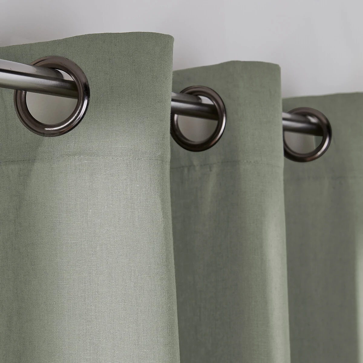 Onega 100% Washed Linen Radiator Curtain with Eyelets – image 4