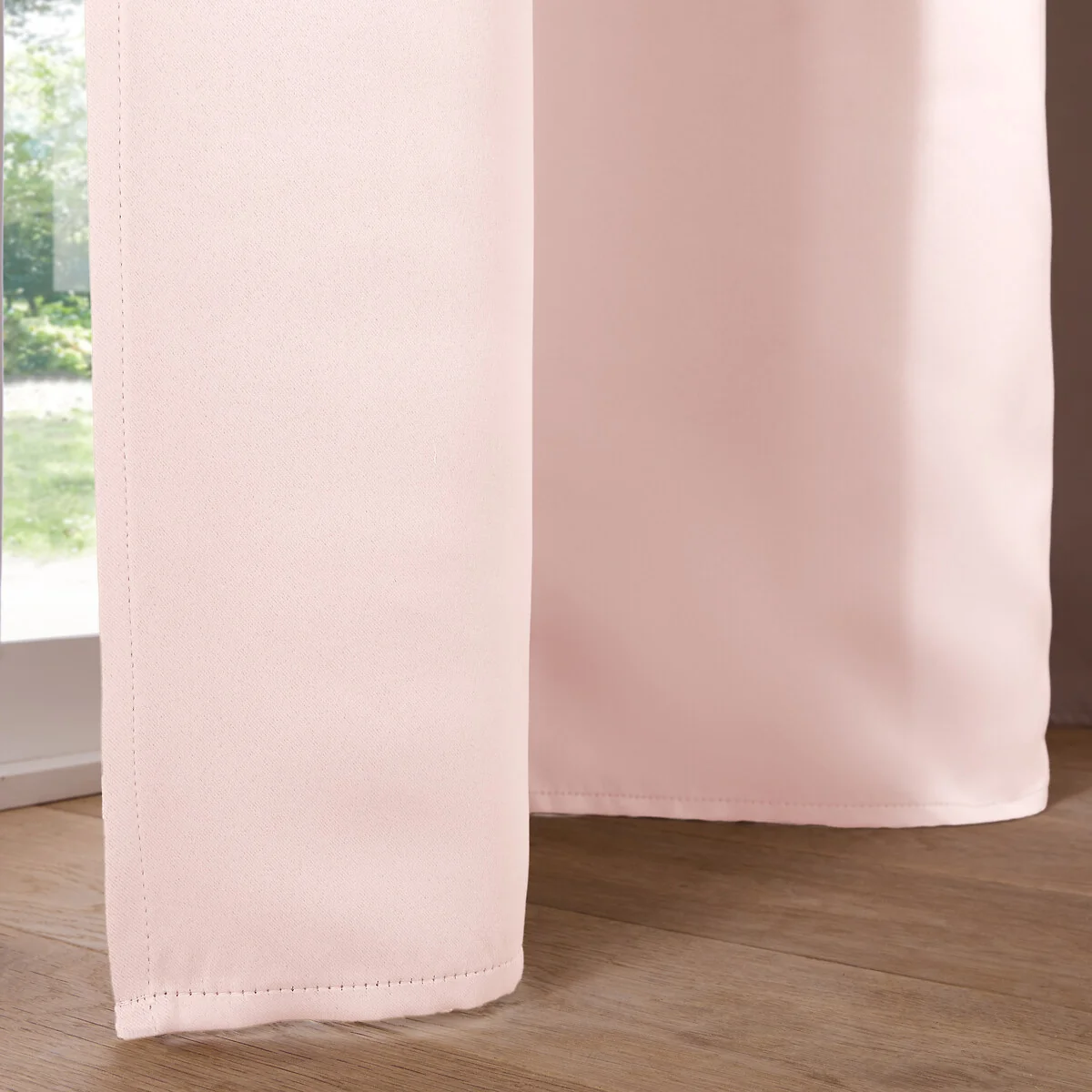 Voda Blackout Curtain – image 4