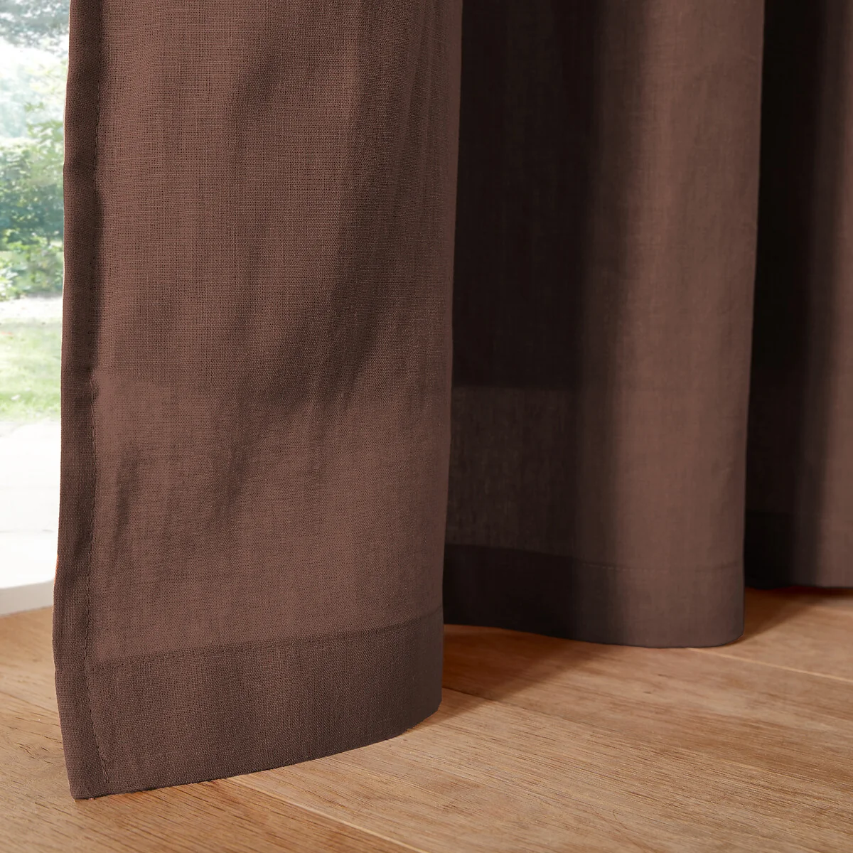 Onega 100% Washed Linen Blackout Curtain with Eyelets – image 4