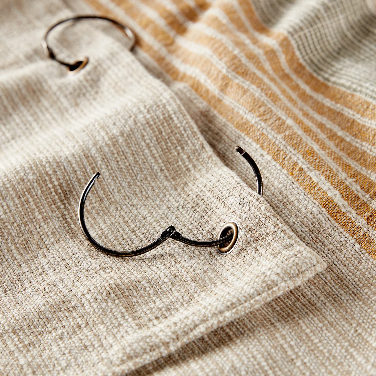 Poésia Cotton & Linen Curtain – image 4