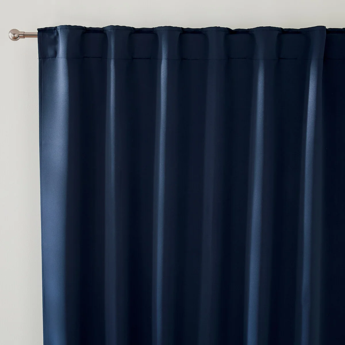 Voda Blackout Curtain – image 2