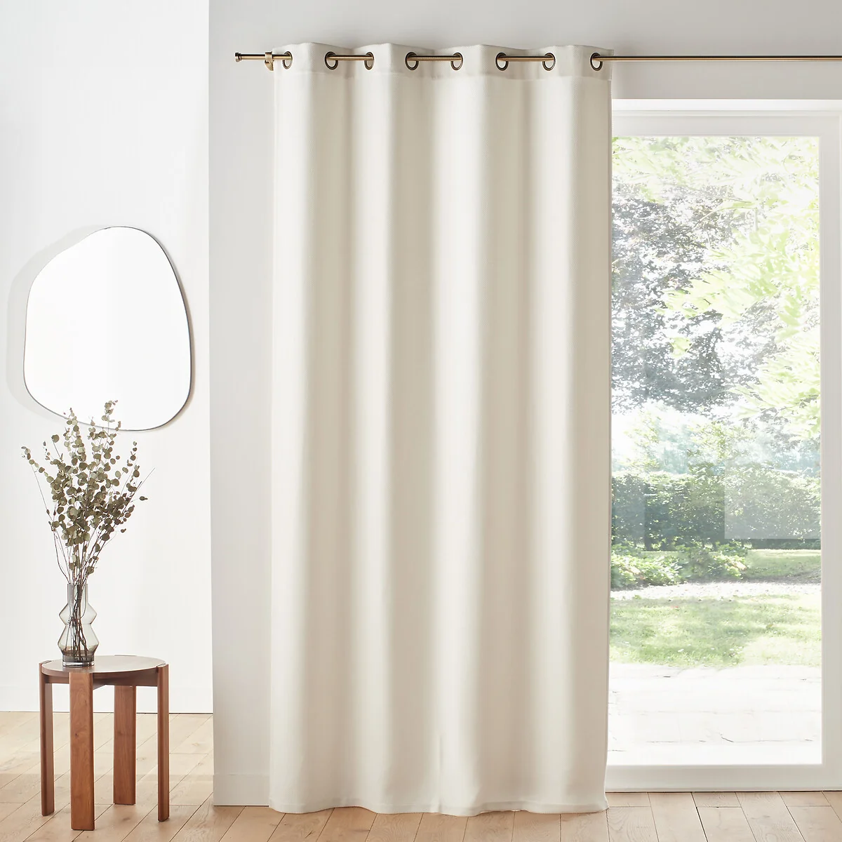 Montego Woven Effect Thermal Curtain with Eyelets – image 1
