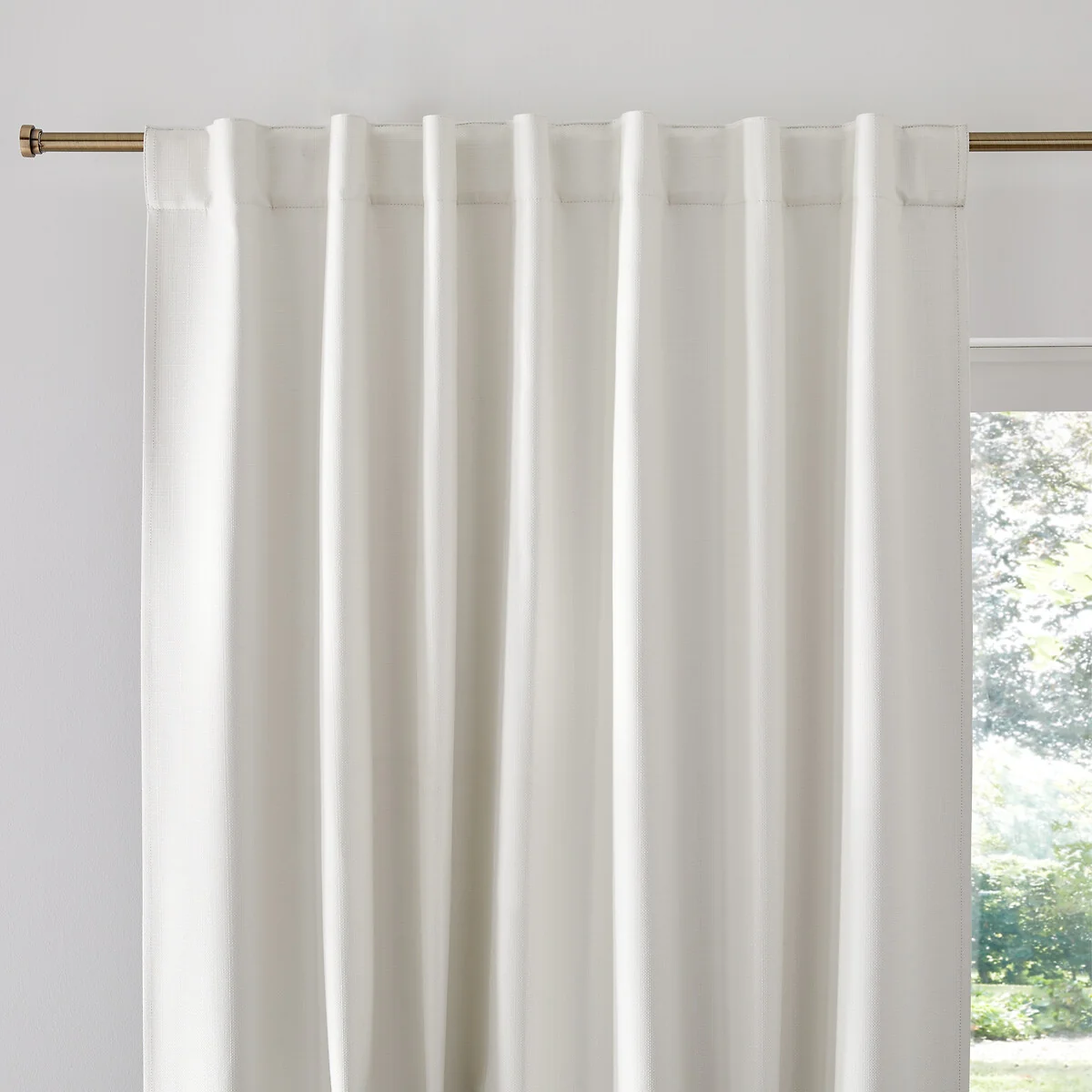 Select Hidden Tab Blackout Curtain – image 2