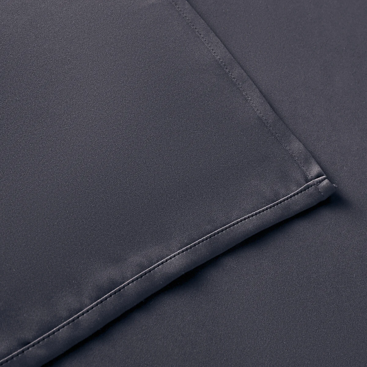 Voda Blackout Eyelet Curtain – image 7