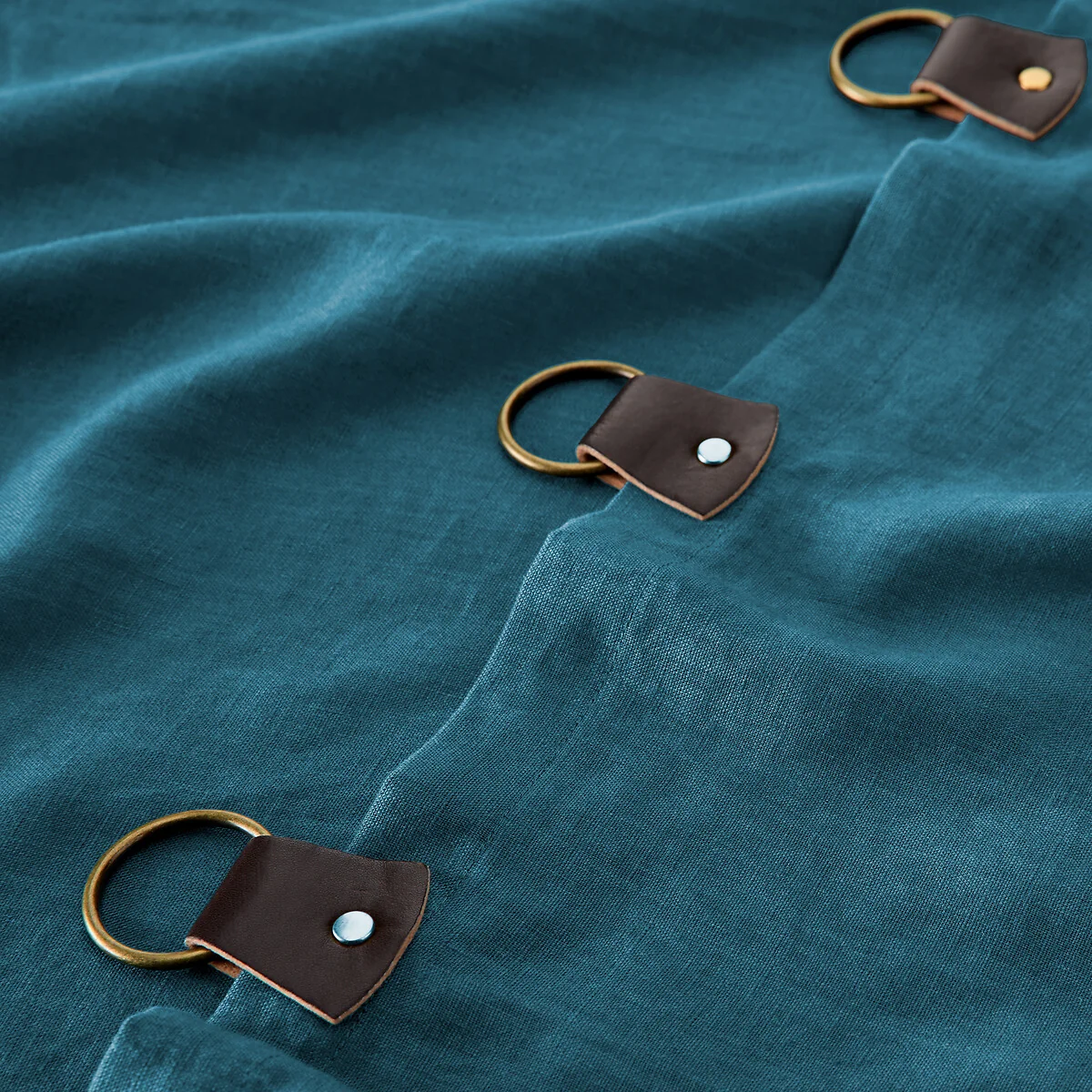 Private 100% Washed Linen Curtain with Rings – image 6