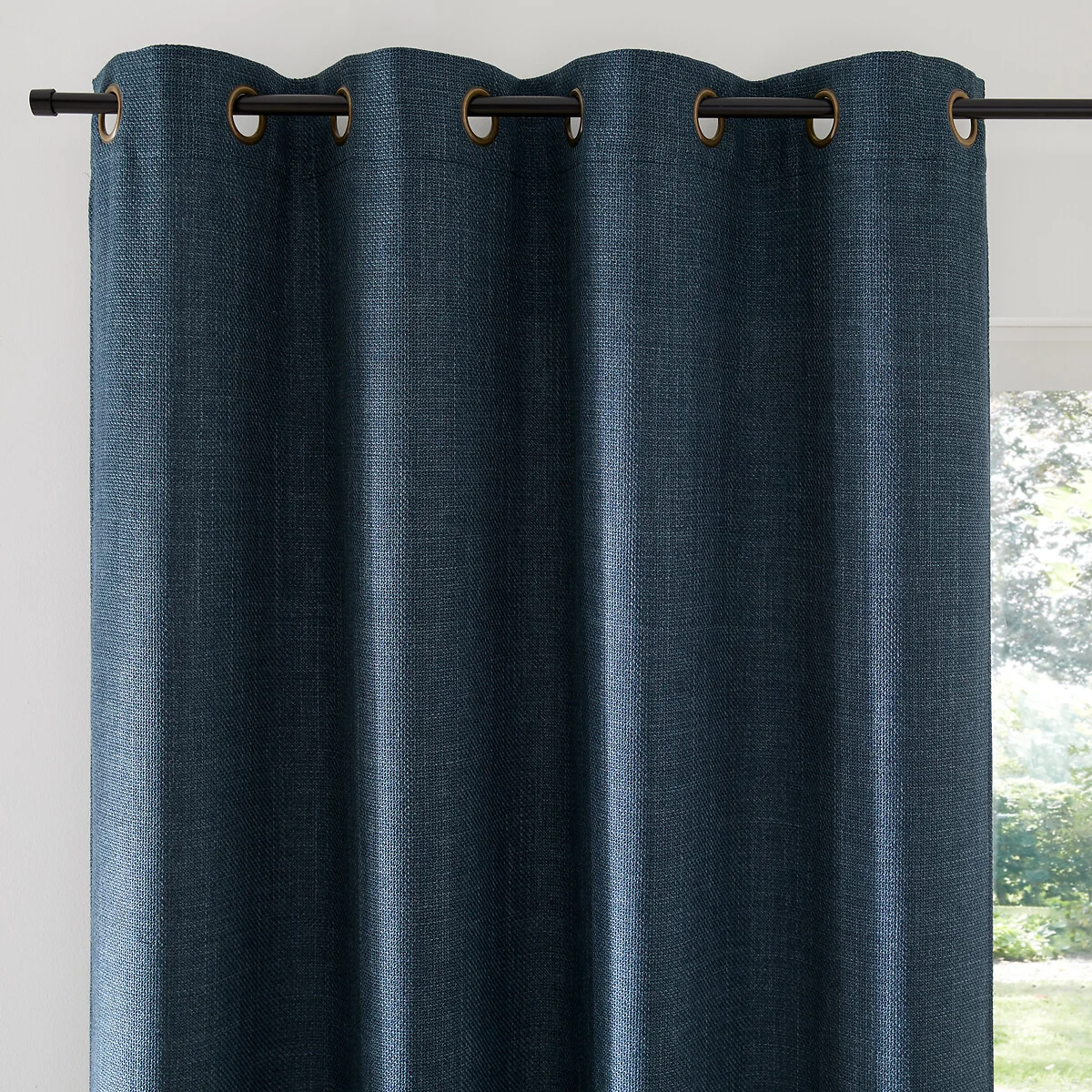 Montego Woven Eyelet Curtain – image 1