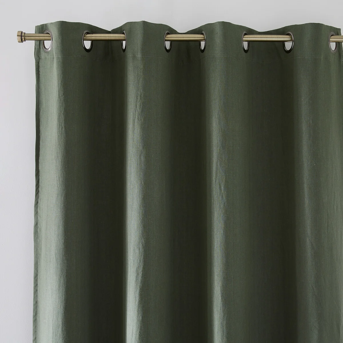 Onega 100% Washed Linen Blackout Curtain with Eyelets – image 2