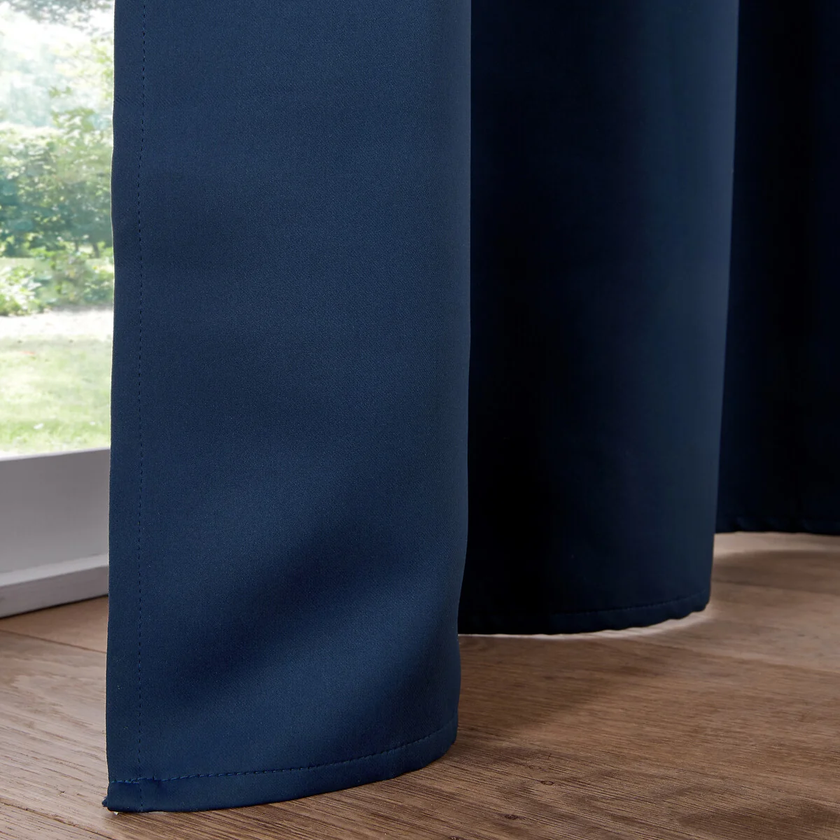 Voda Blackout Curtain – image 4