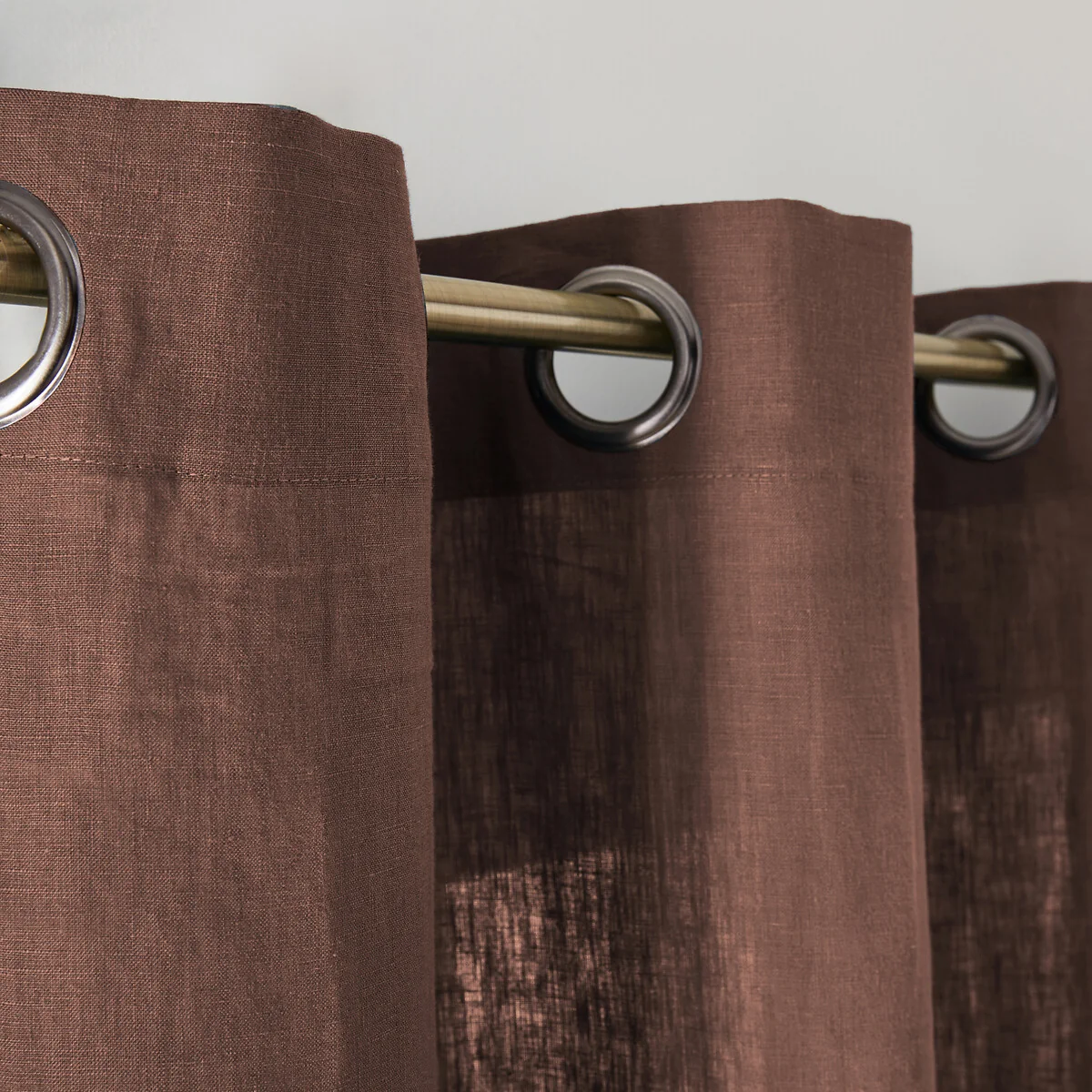 Onega Washed Linen Curtain with Eyelets – image 5