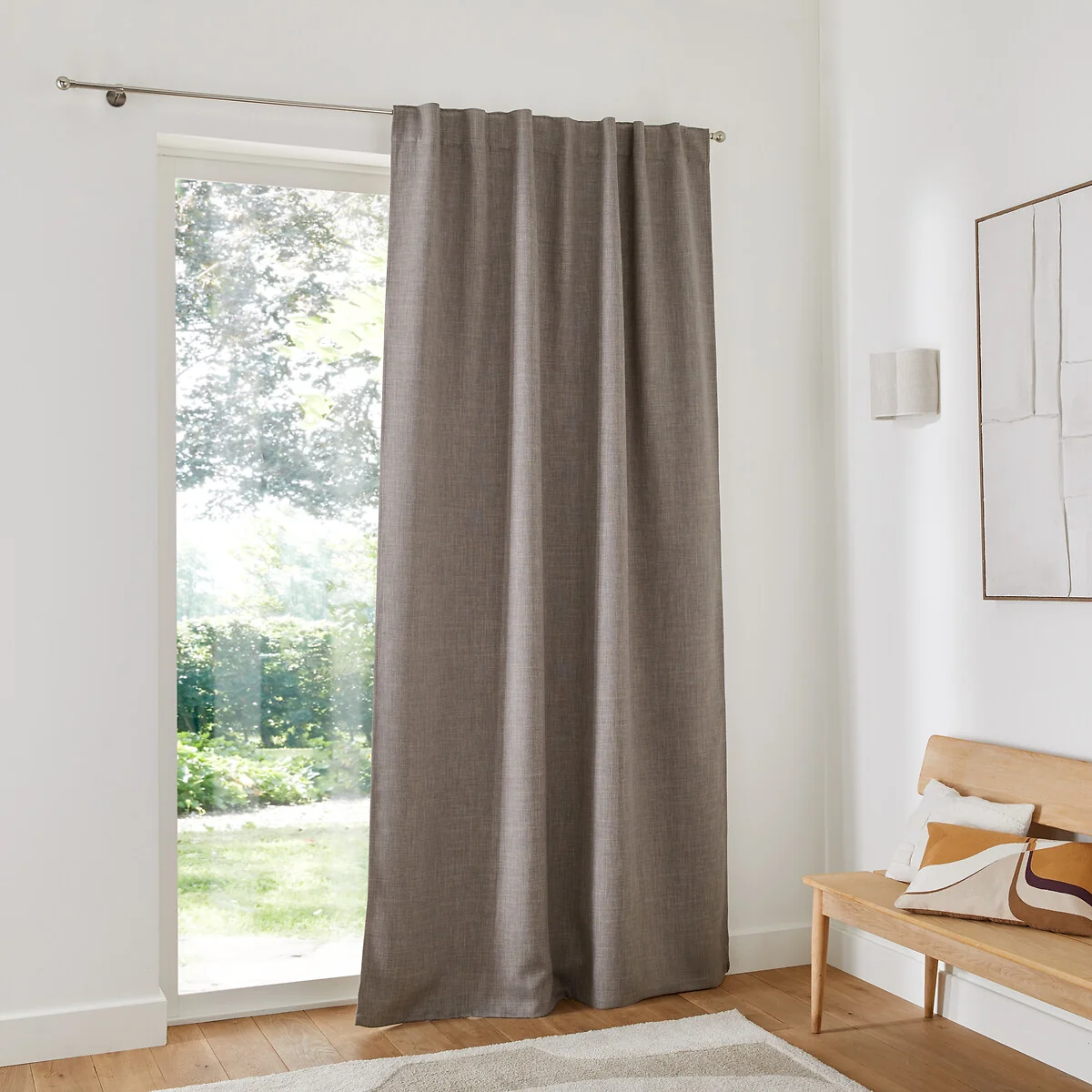 Exurie Curtain – image 3
