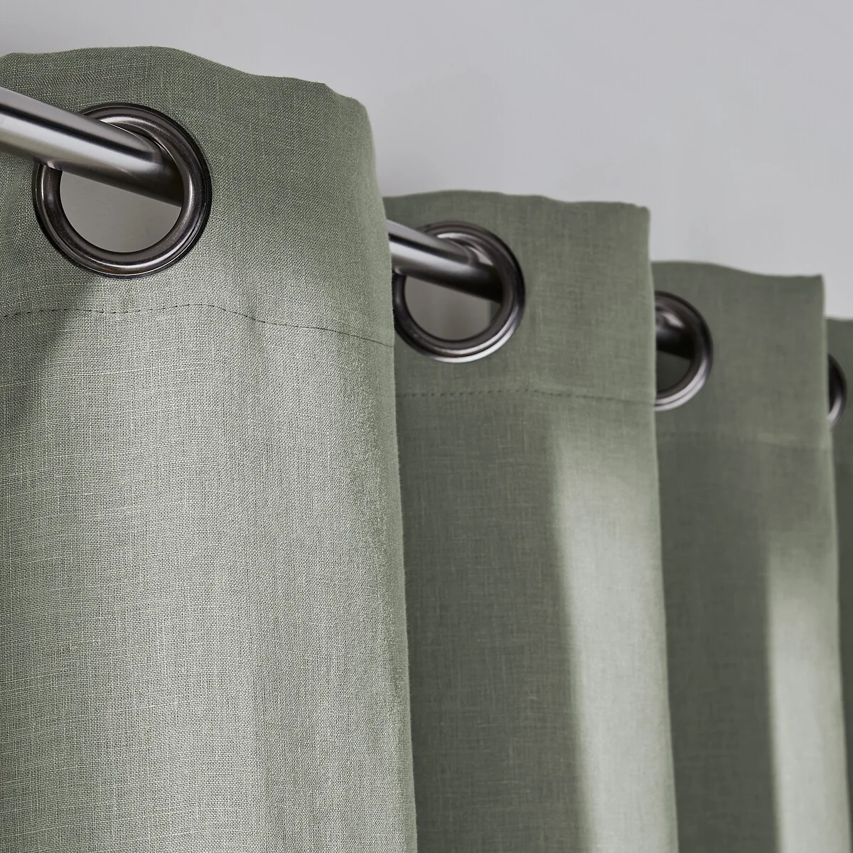 Onega 100% Washed Linen Eyelet Blackout Radiator Curtain – image 4