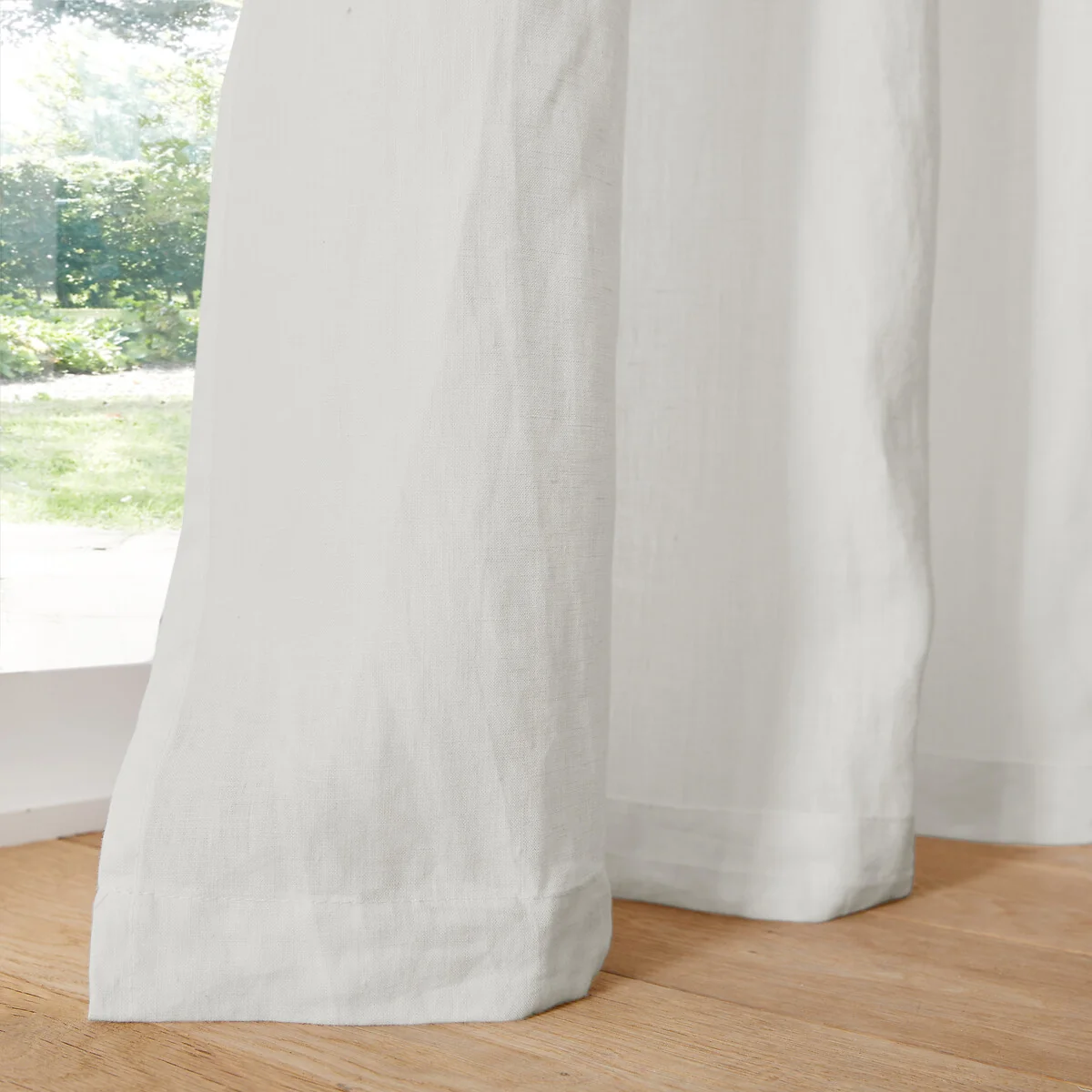 Onega Washed Linen Single Curtain with Concealed Tabs – image 4