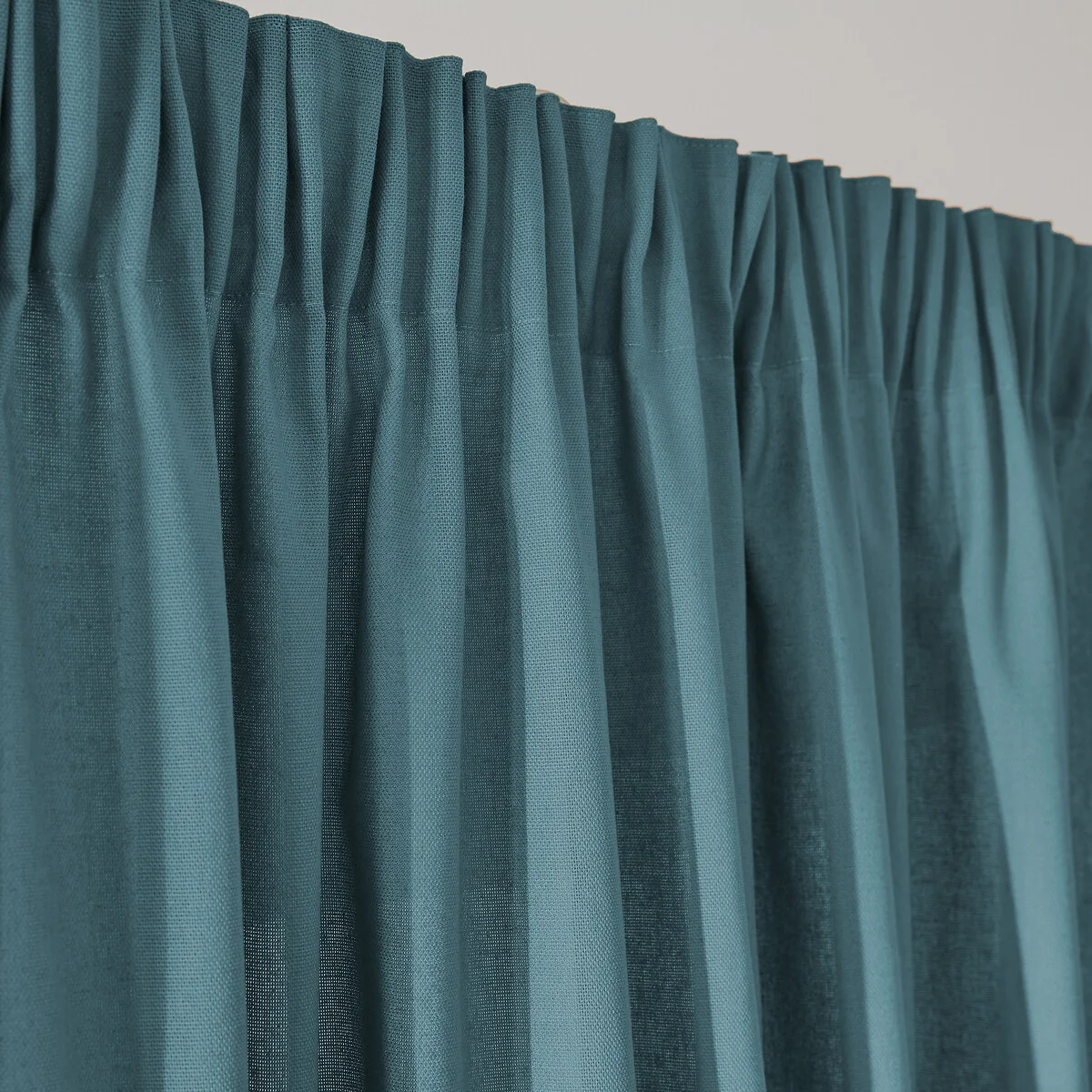 Scenario Cotton Curtain with Gathered Header – image 6