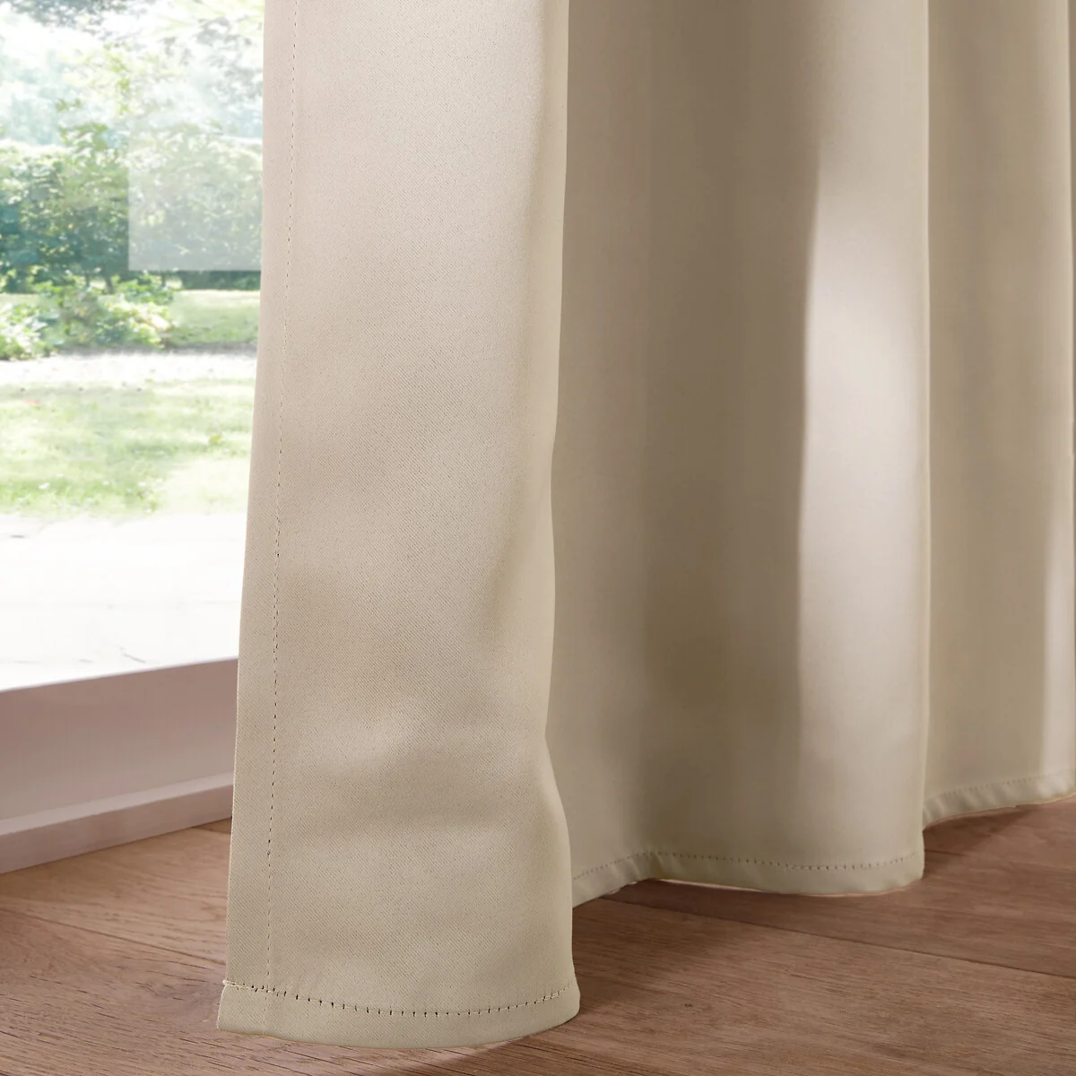 Voda Double-Sided Blackout Curtain – image 4