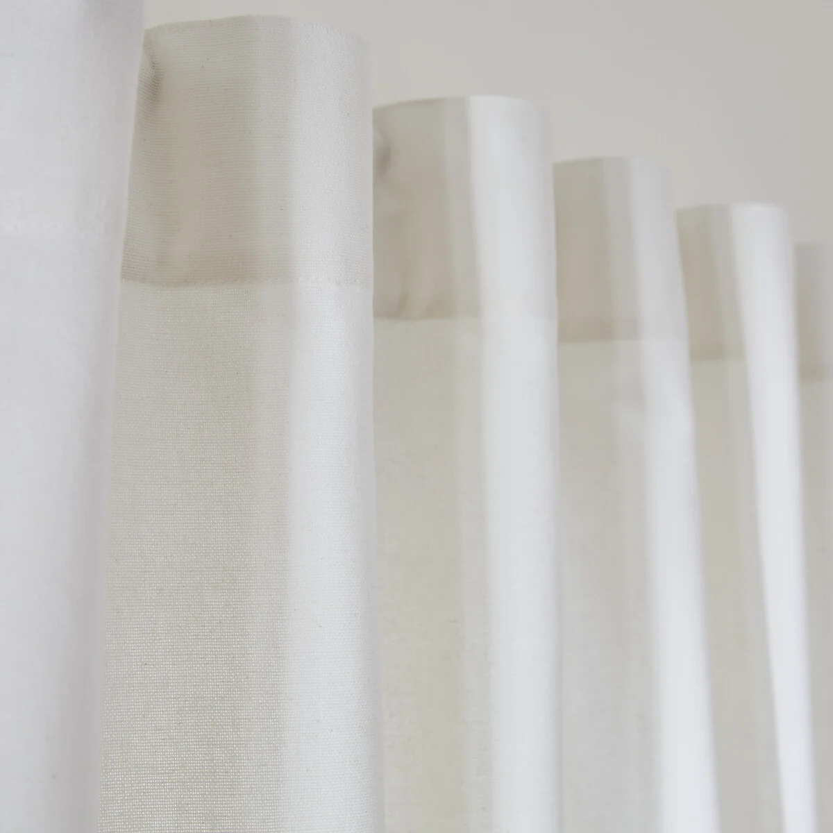 Scenario Single Cotton Curtain with Concealed Tabs – image 6
